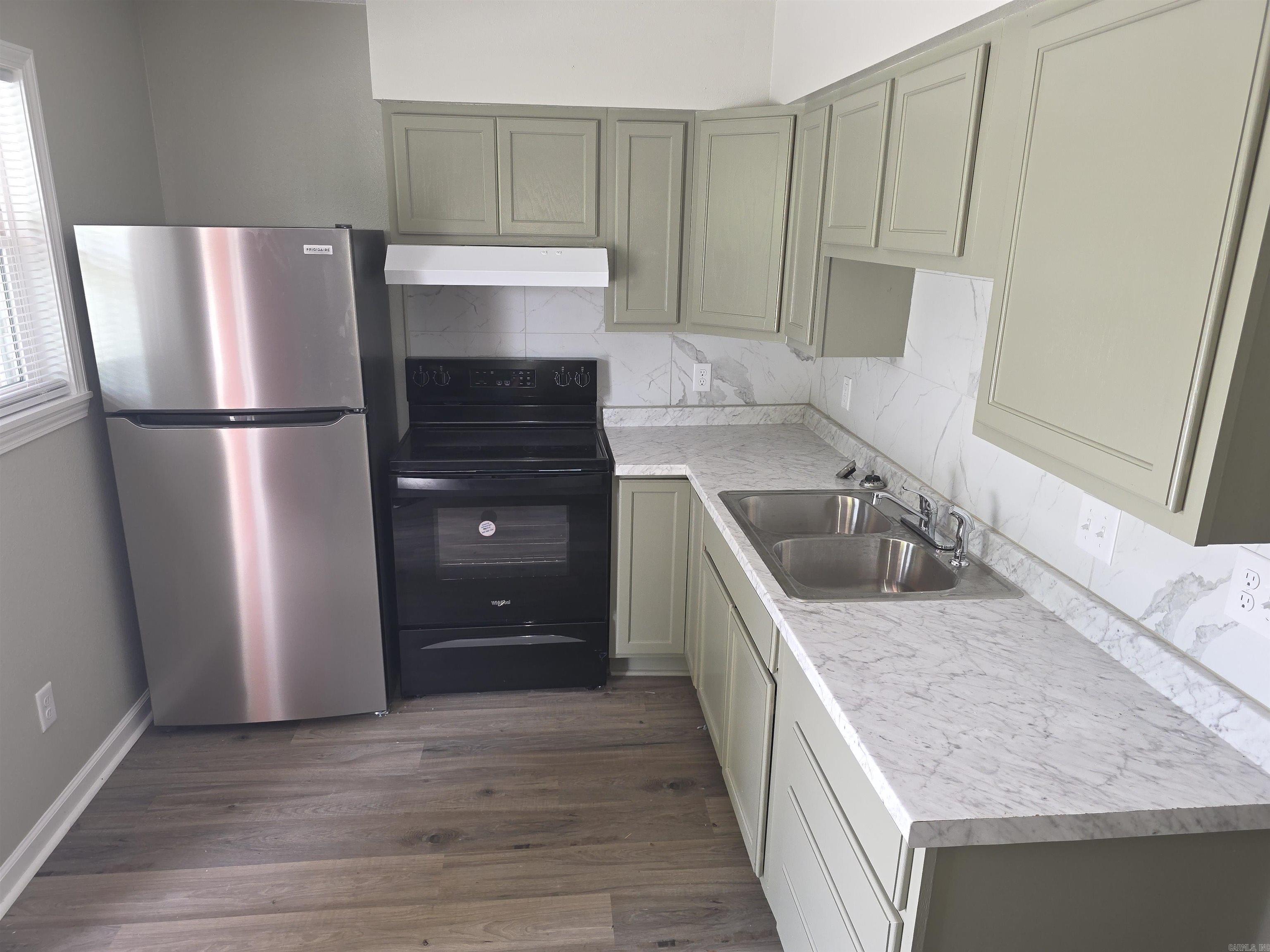 2718 Kenwood Kenwood Manor Pine Bluff, AR