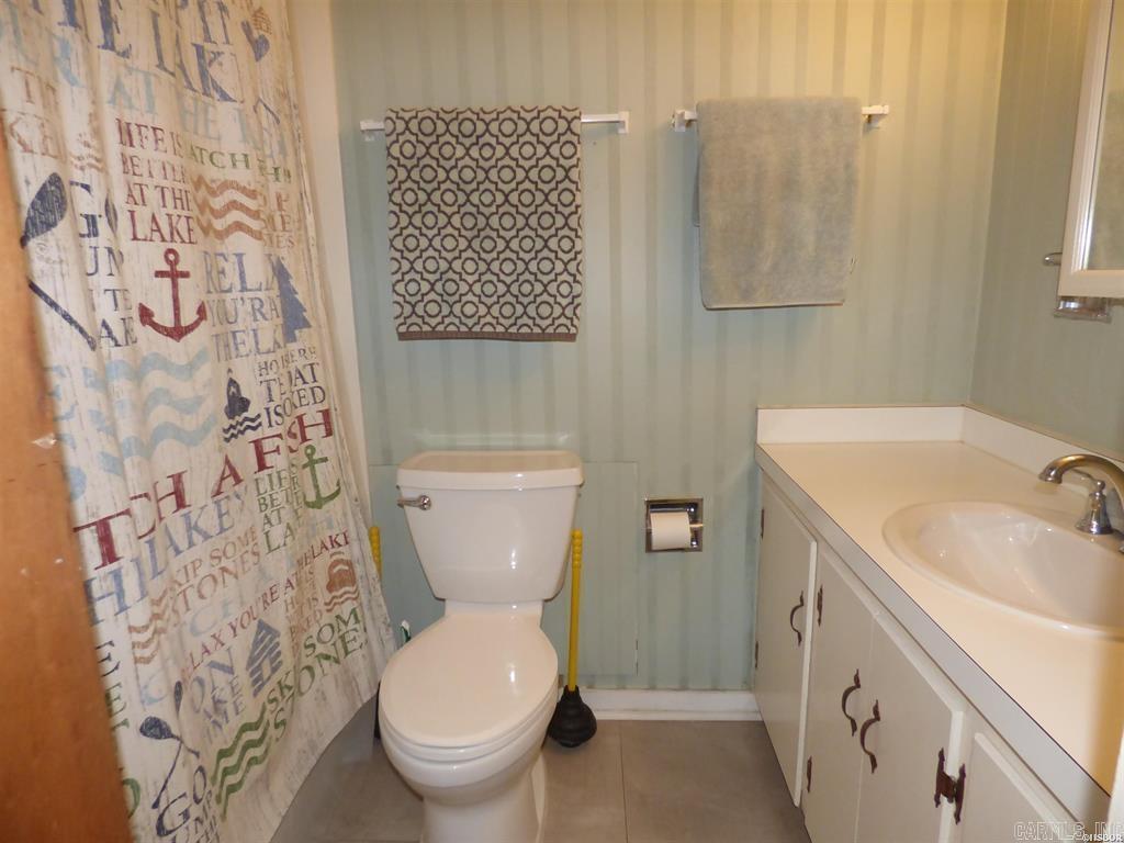 213 Long Island  Hot Springs, AR