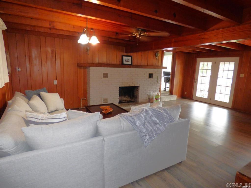 213 Long Island  Hot Springs, AR