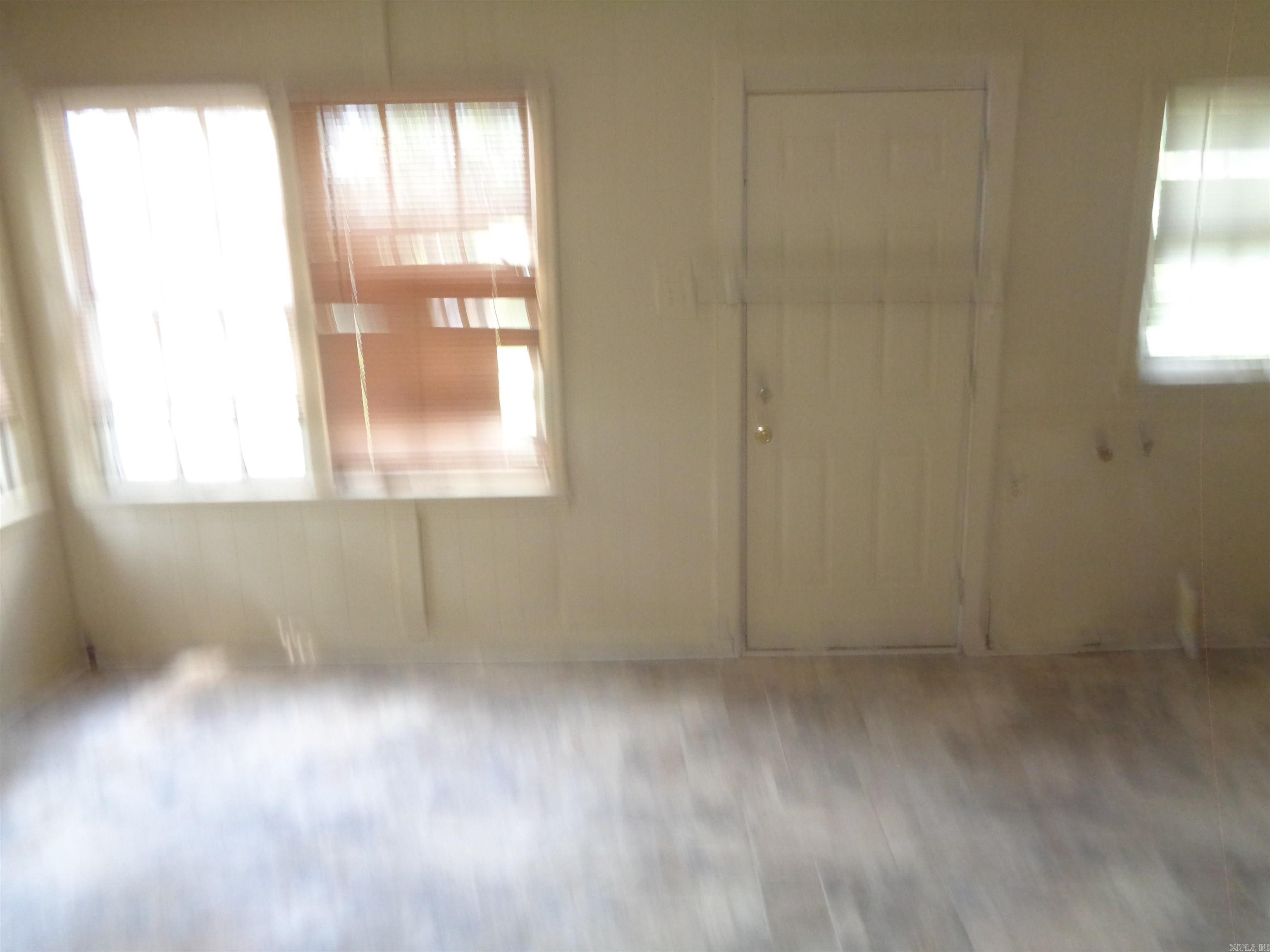 2615 S Summit  Little Rock, AR