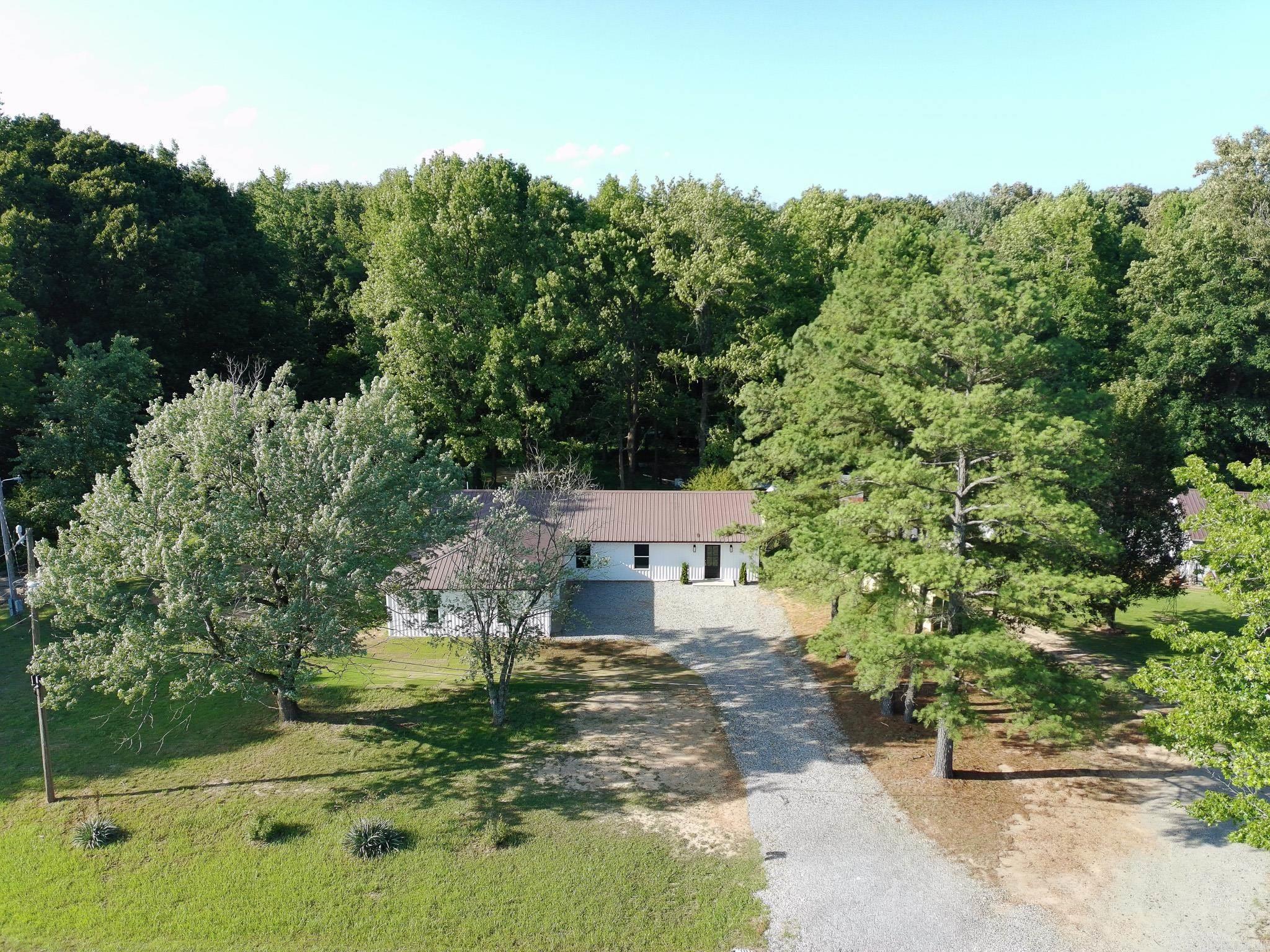 1896 County Road 318  Jonesboro, AR
