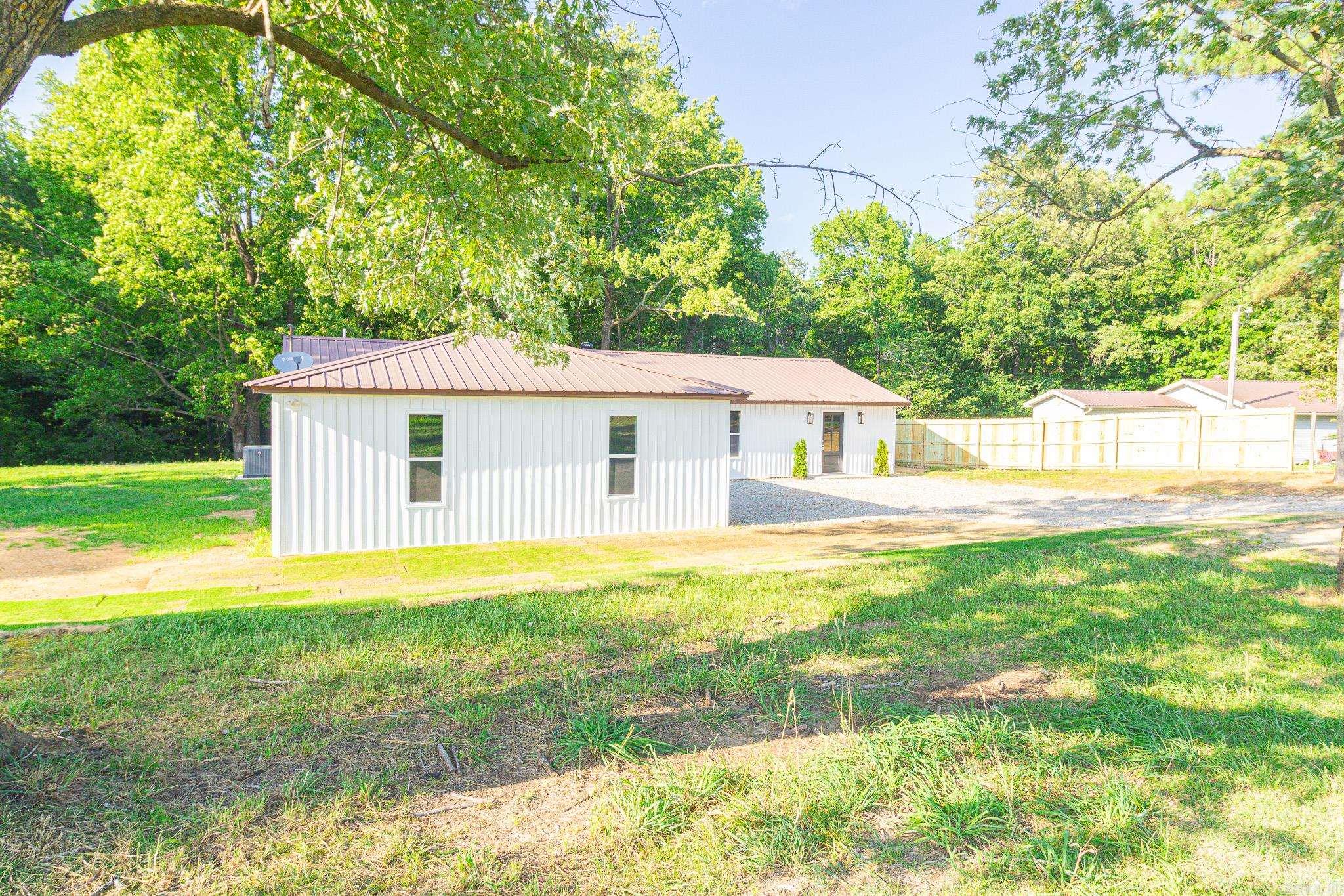 1896 County Road 318  Jonesboro, AR