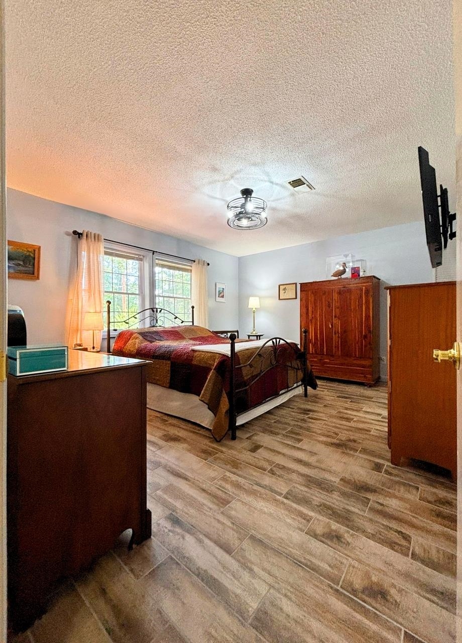 64 Cherokee  Cherokee Village, AR