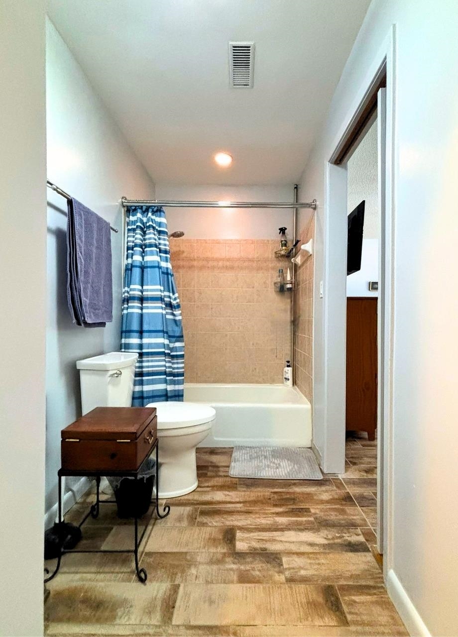 64 Cherokee  Cherokee Village, AR