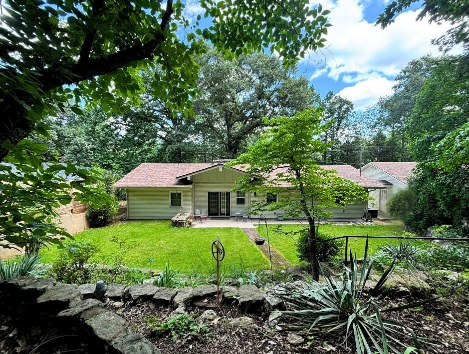 64 Cherokee  Cherokee Village, AR