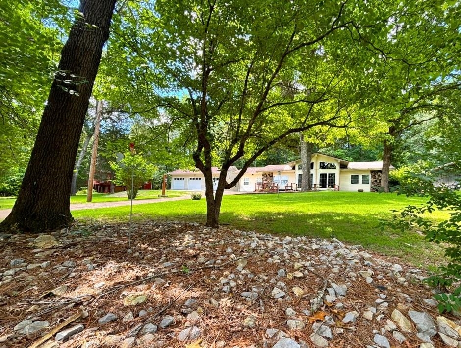 64 Cherokee  Cherokee Village, AR
