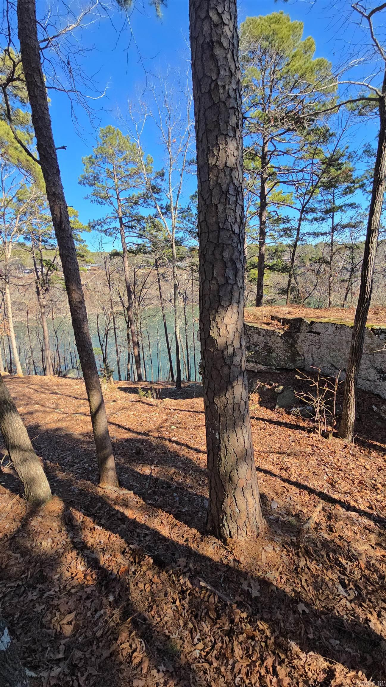 256 Lakeside  Fairfield Bay, AR