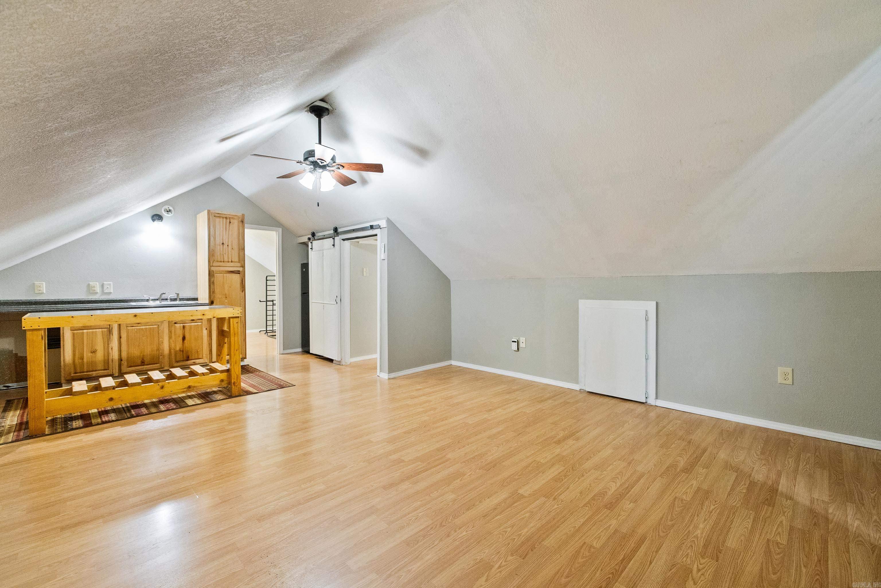 1214 Clifton  Conway, AR