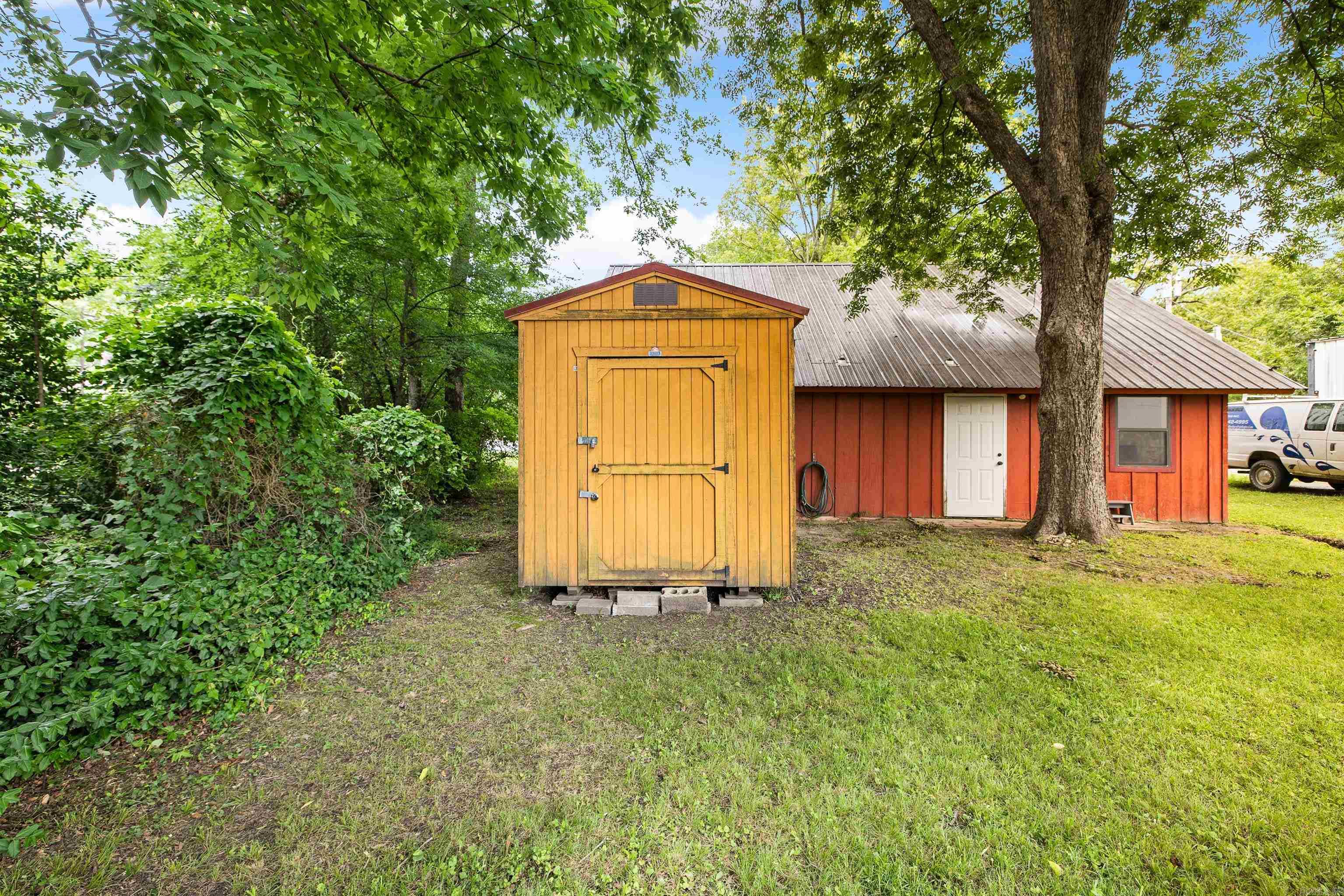 1214 Clifton  Conway, AR