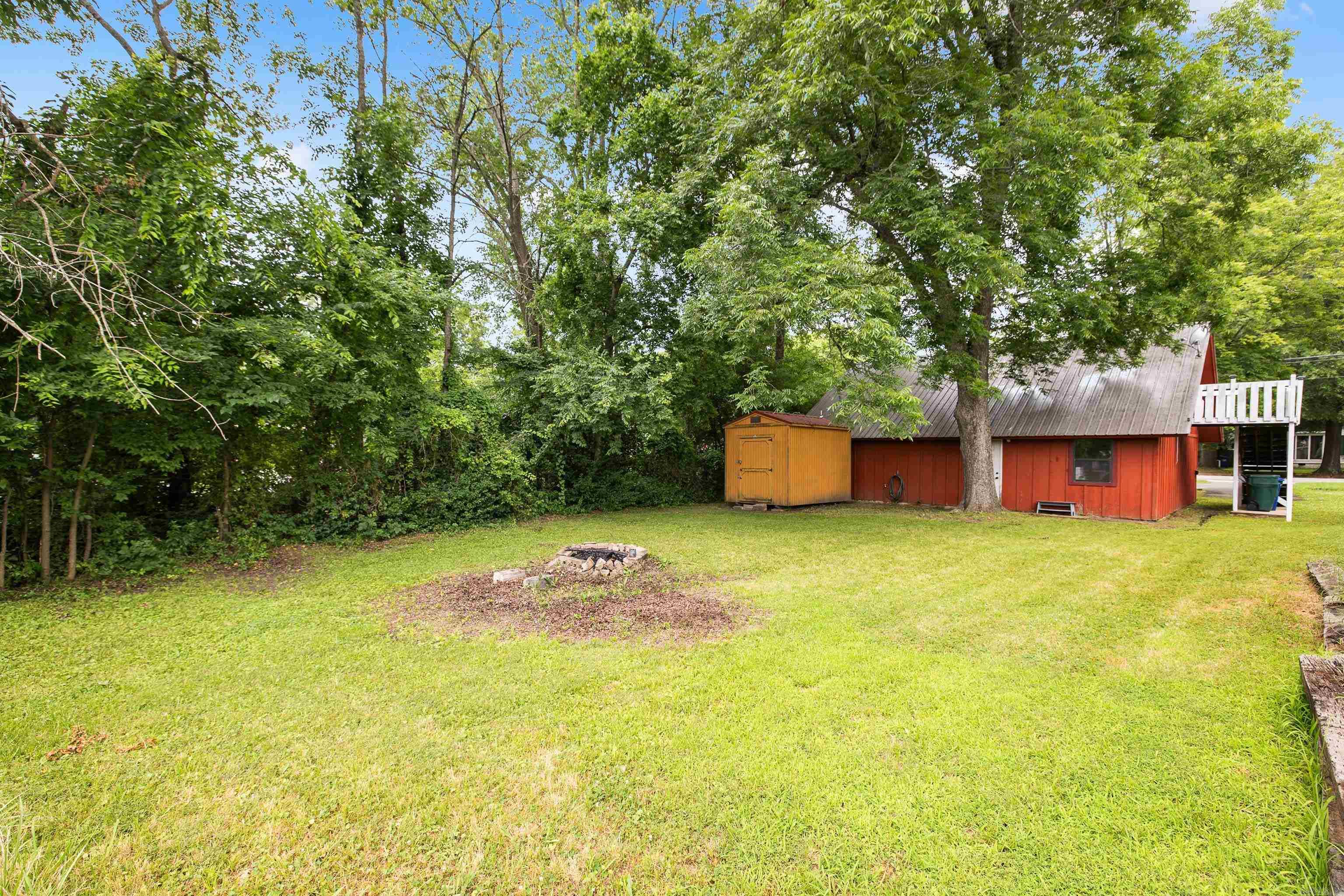 1214 Clifton  Conway, AR