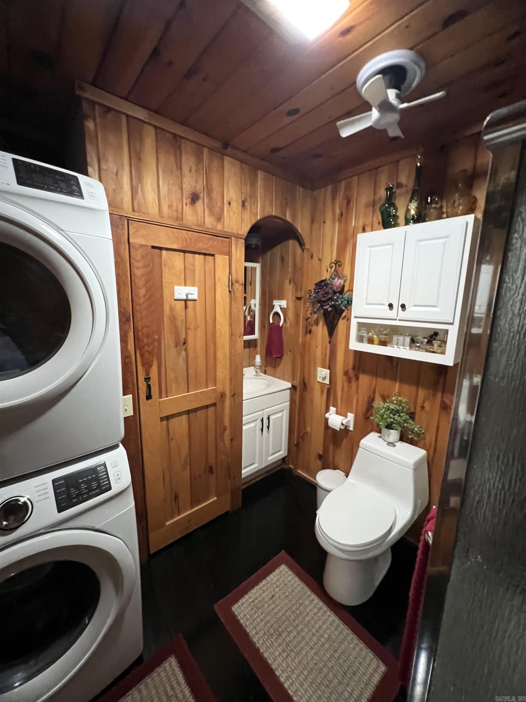 438 Harpers Cove  Shirley, AR