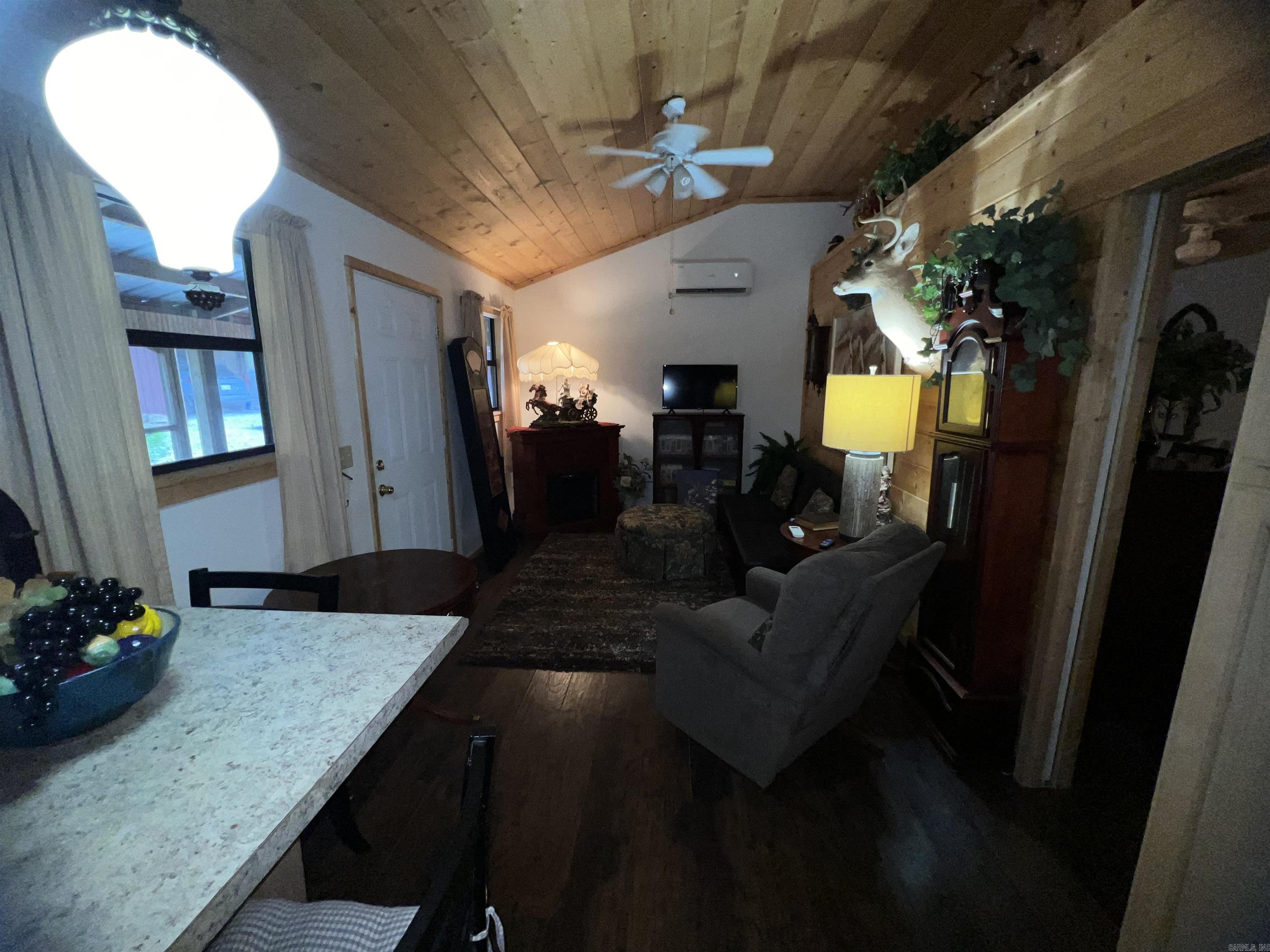 438 Harpers Cove  Shirley, AR