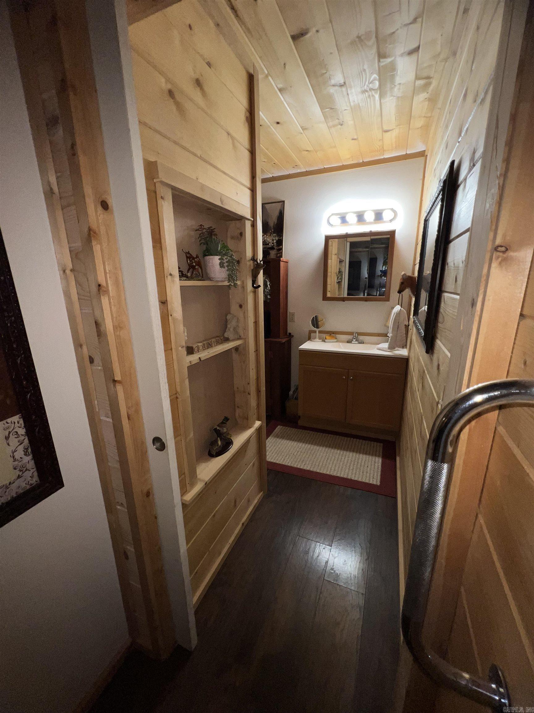 438 Harpers Cove  Shirley, AR