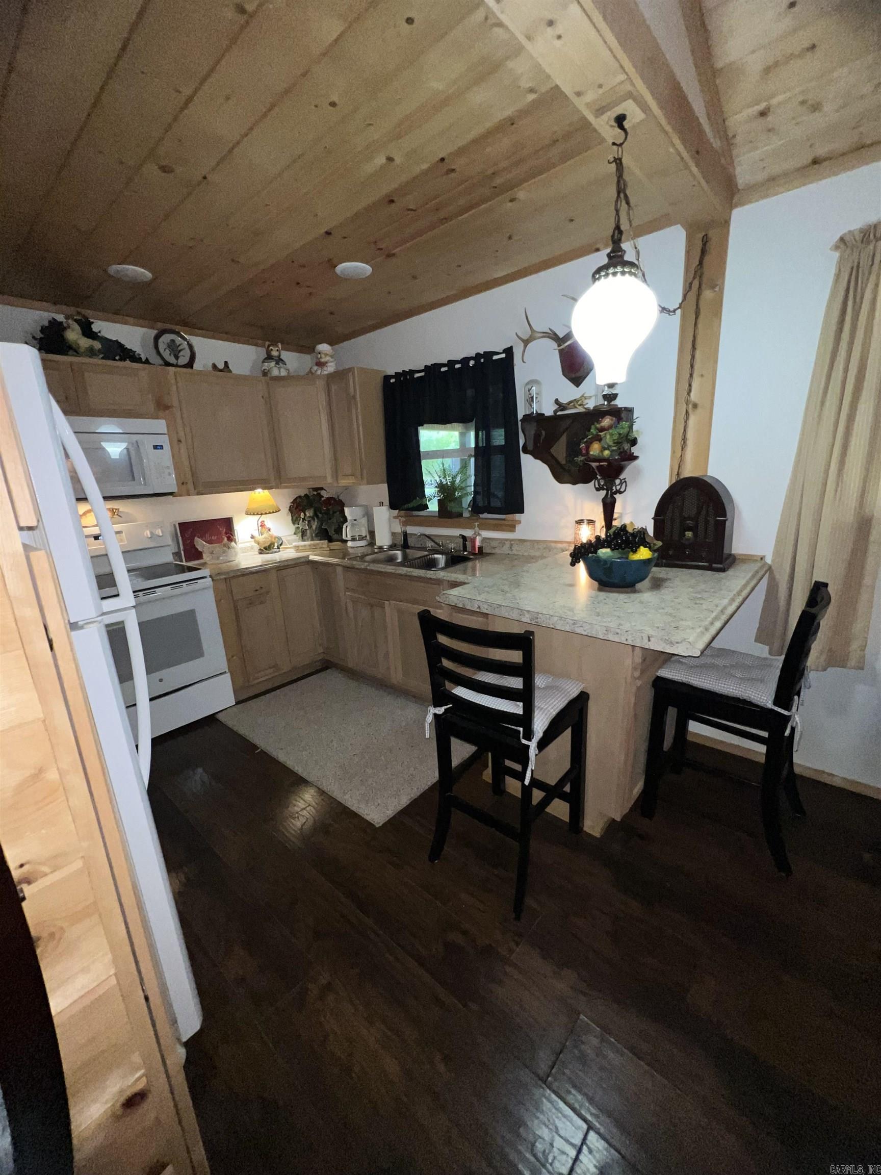 438 Harpers Cove  Shirley, AR
