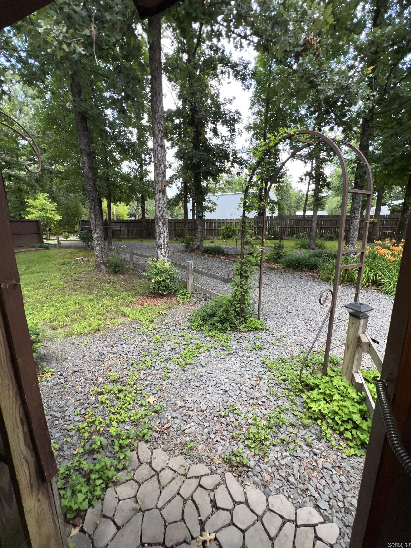 438 Harpers Cove  Shirley, AR