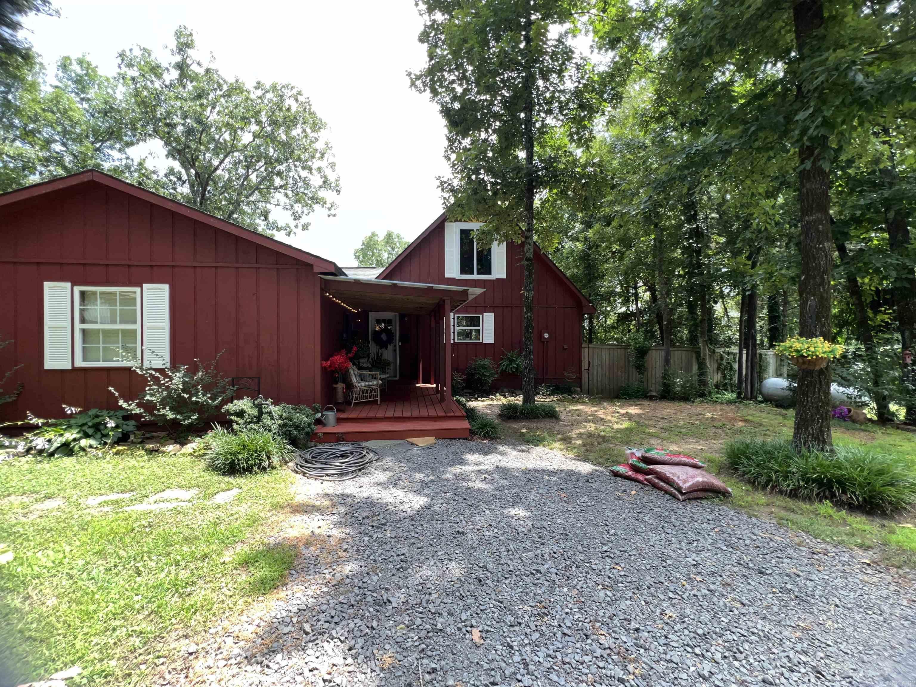 438 Harpers Cove  Shirley, AR