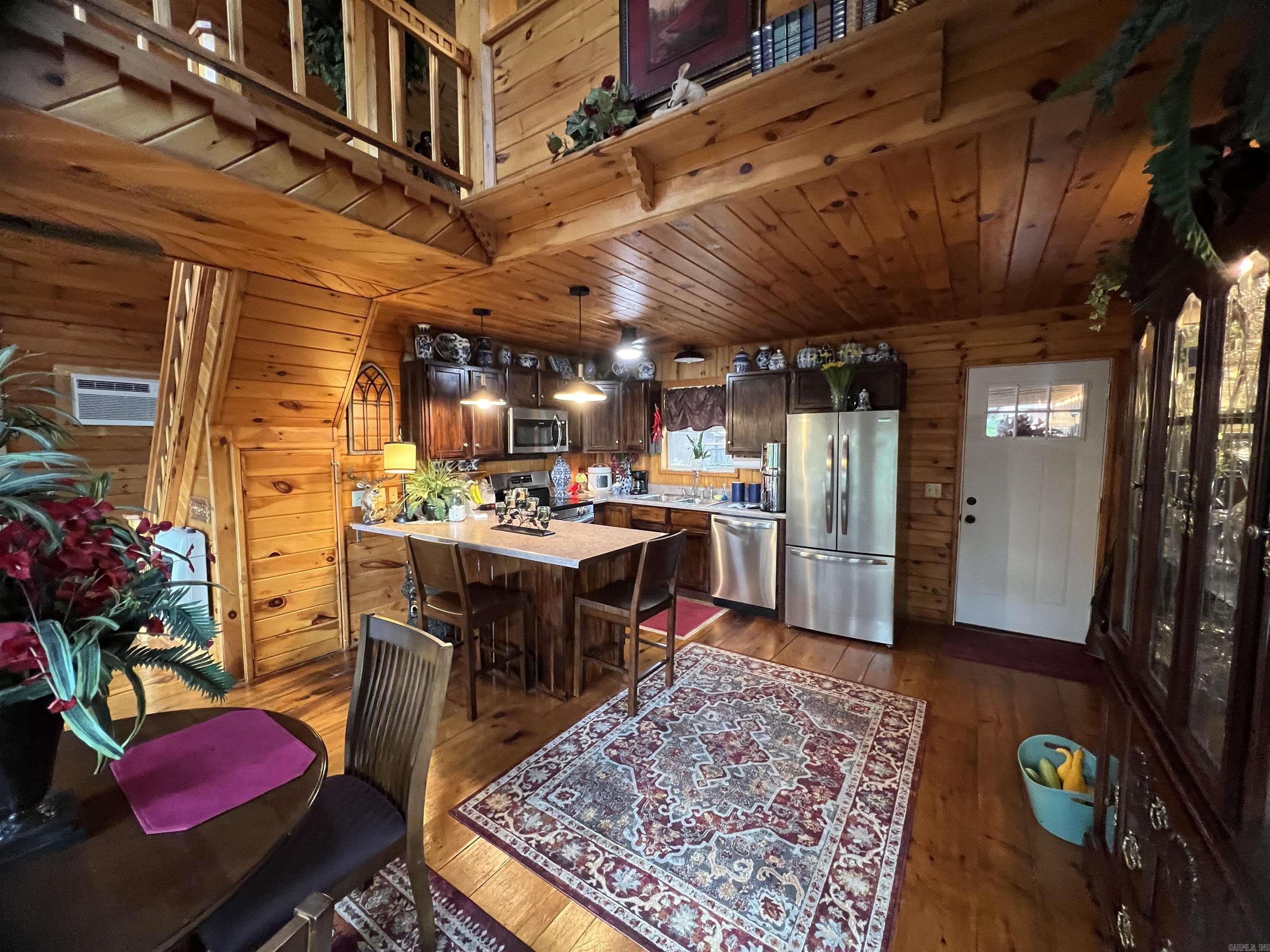 438 Harpers Cove  Shirley, AR