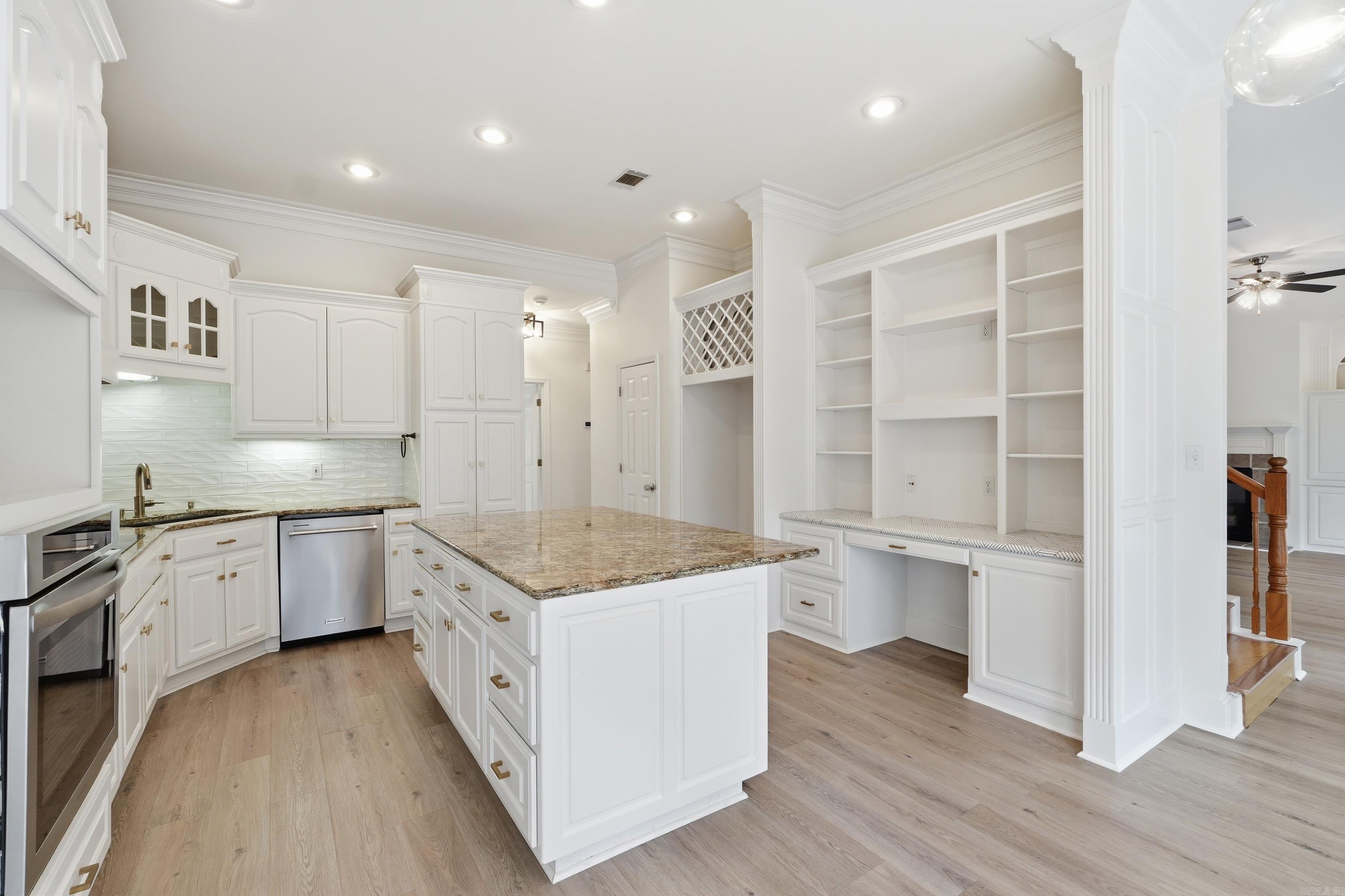 102 Montpellier  Maumelle, AR