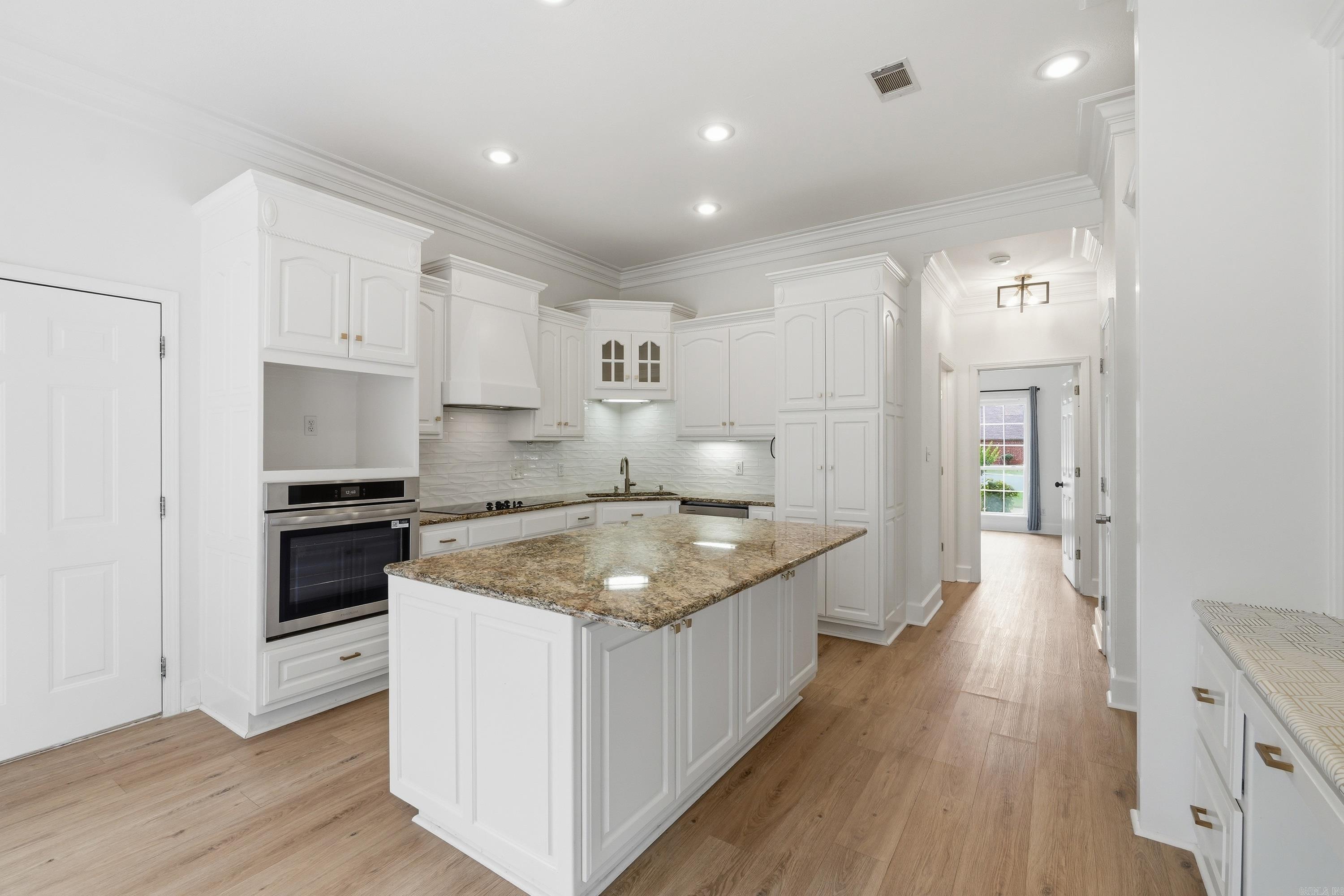102 Montpellier  Maumelle, AR