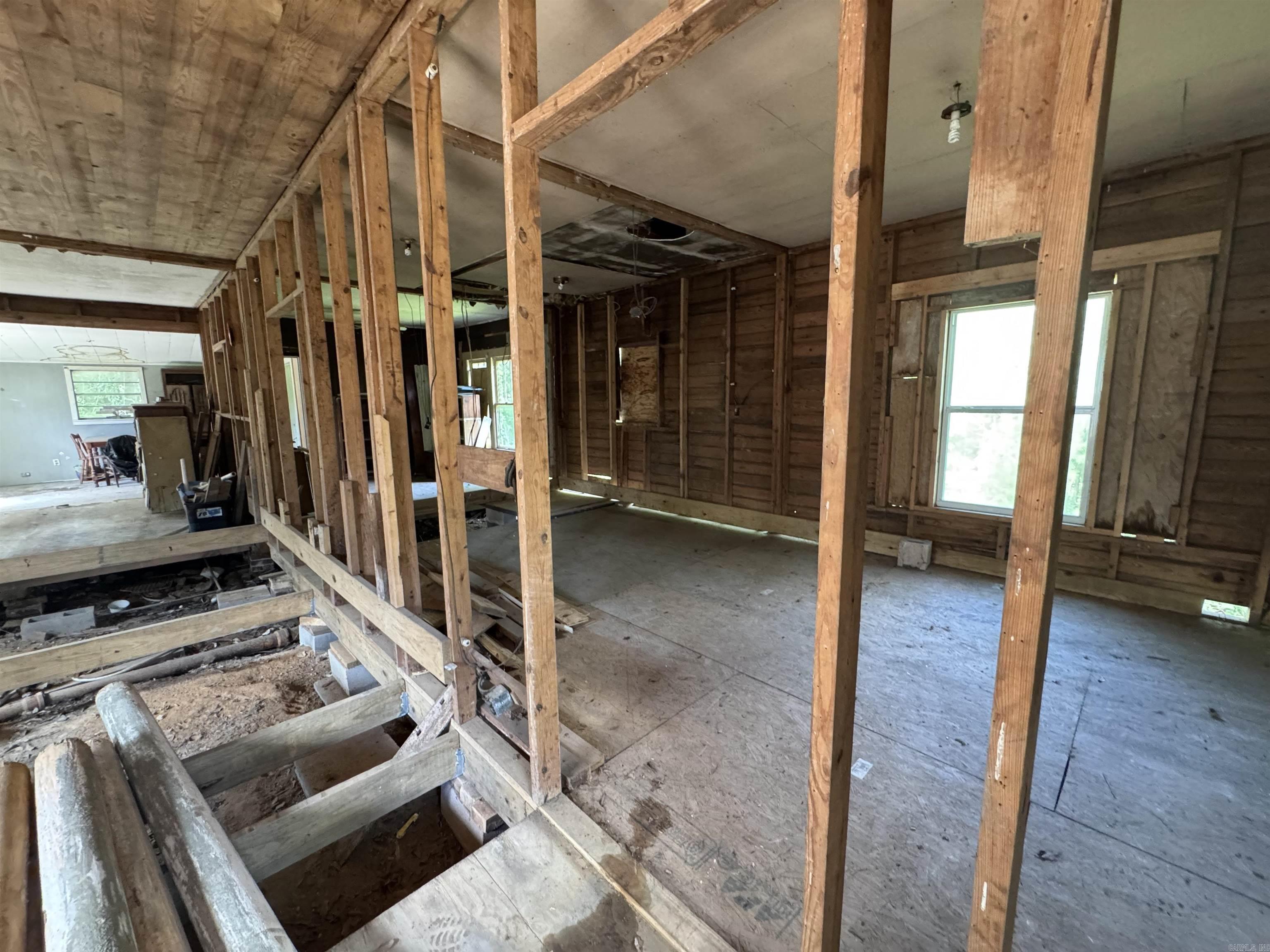 801 N first  Stephens, AR