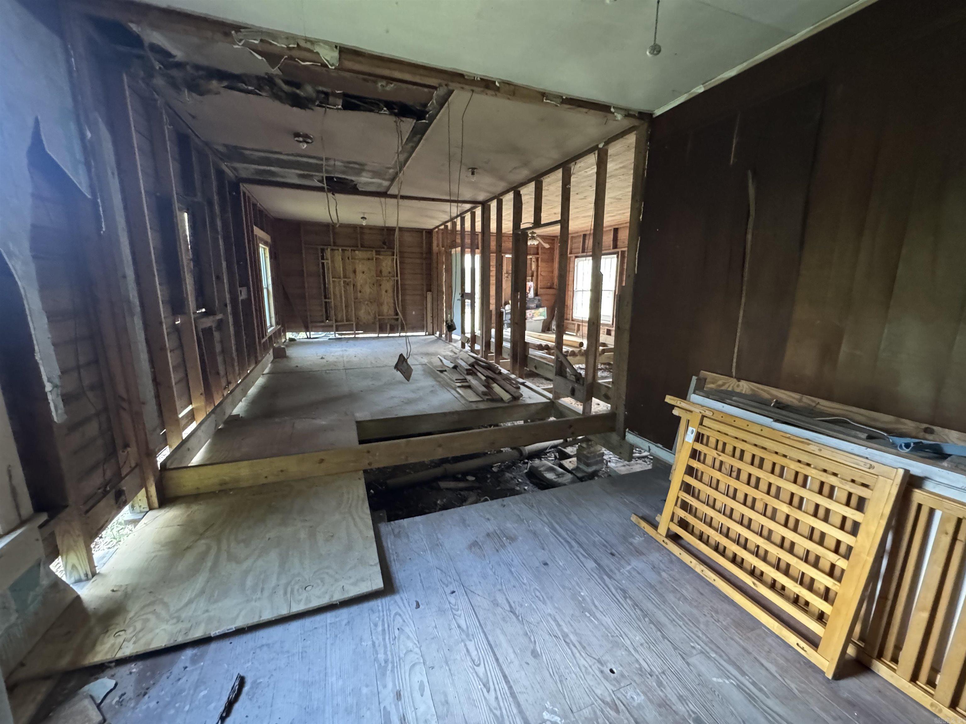 801 N first  Stephens, AR