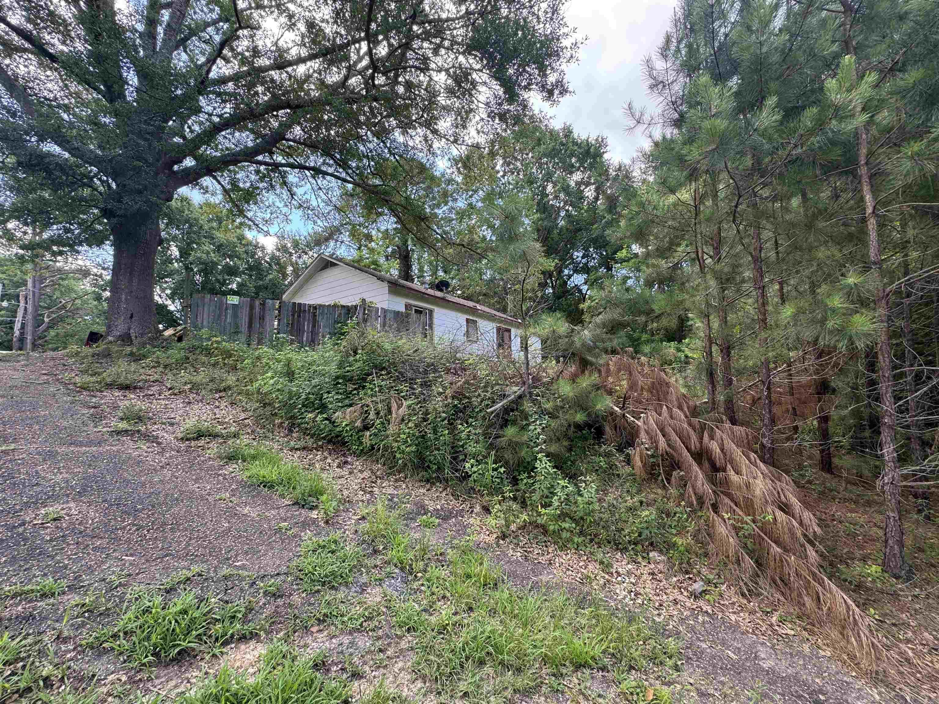 801 N first  Stephens, AR