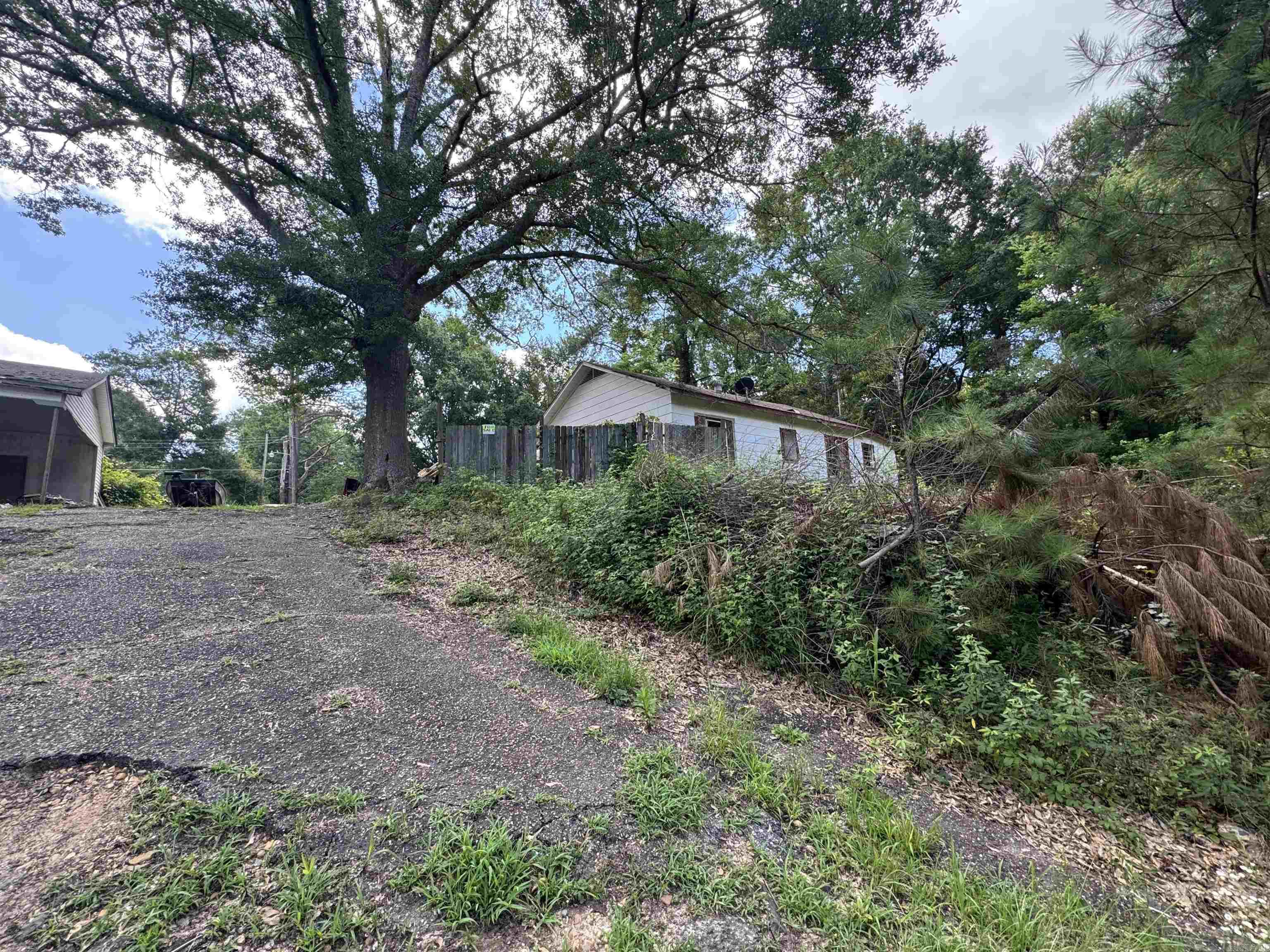 801 N first  Stephens, AR