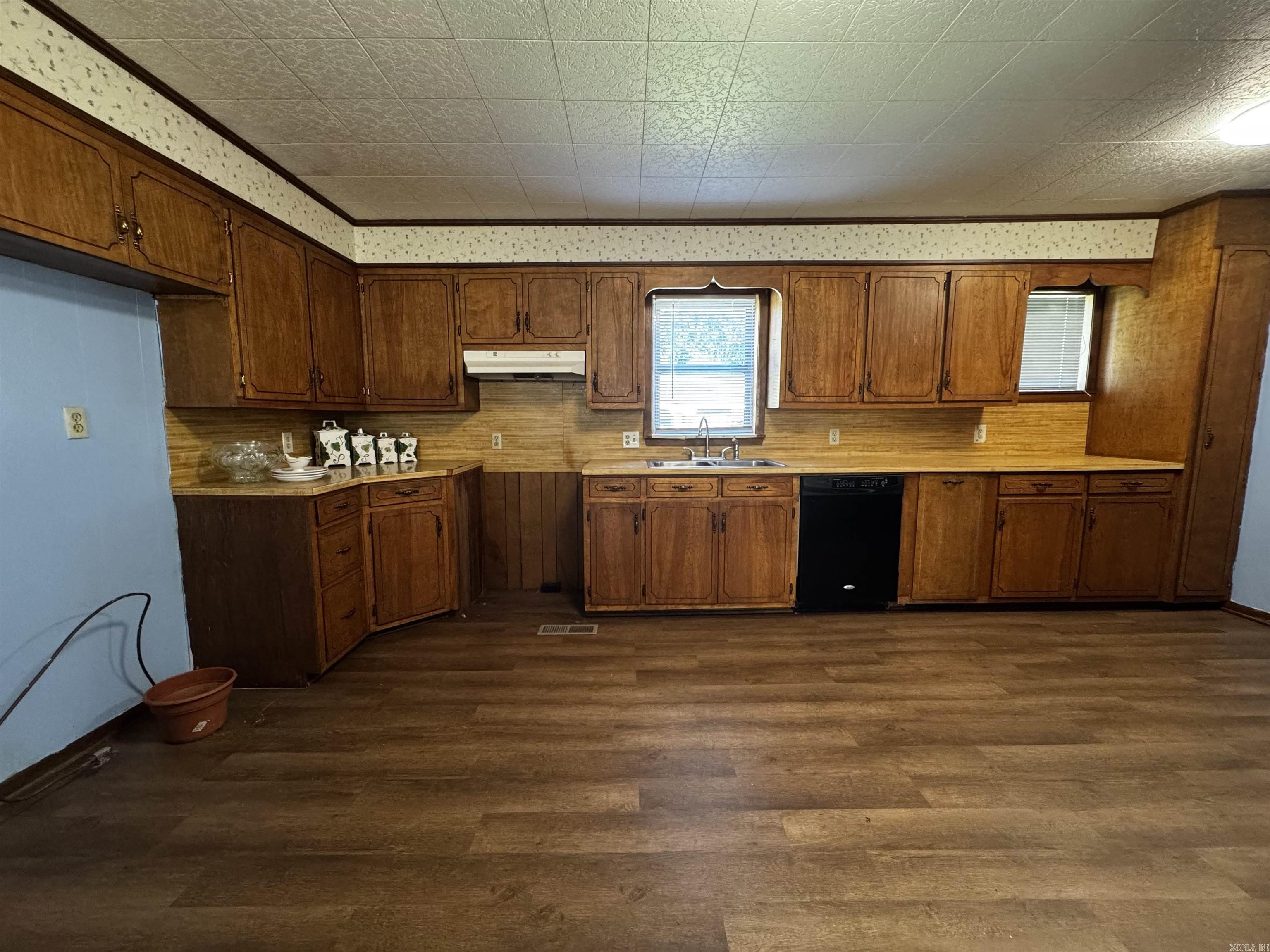 196 E Martin Luther King Dr.  Marianna, AR