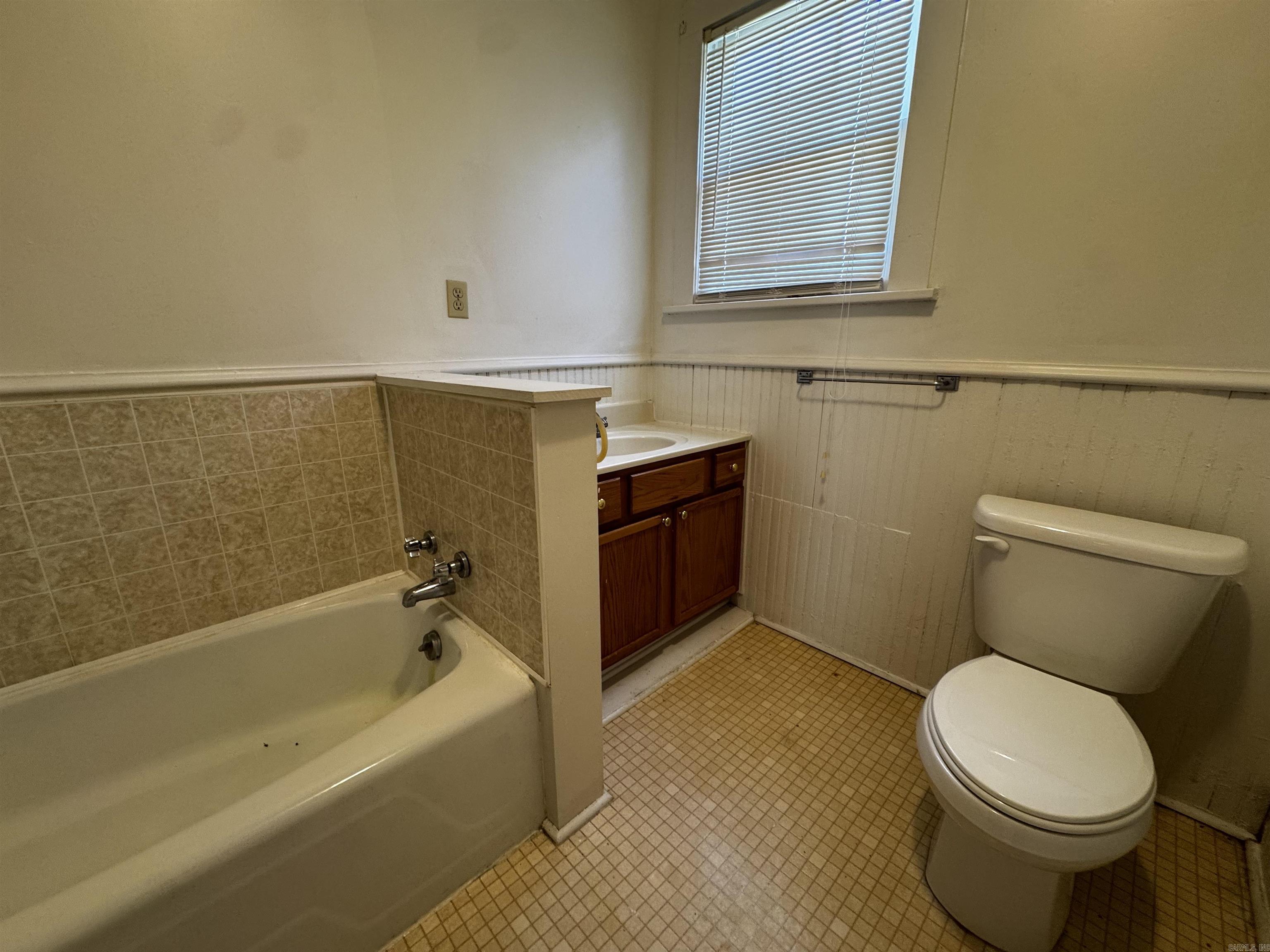 196 E Martin Luther King Dr.  Marianna, AR