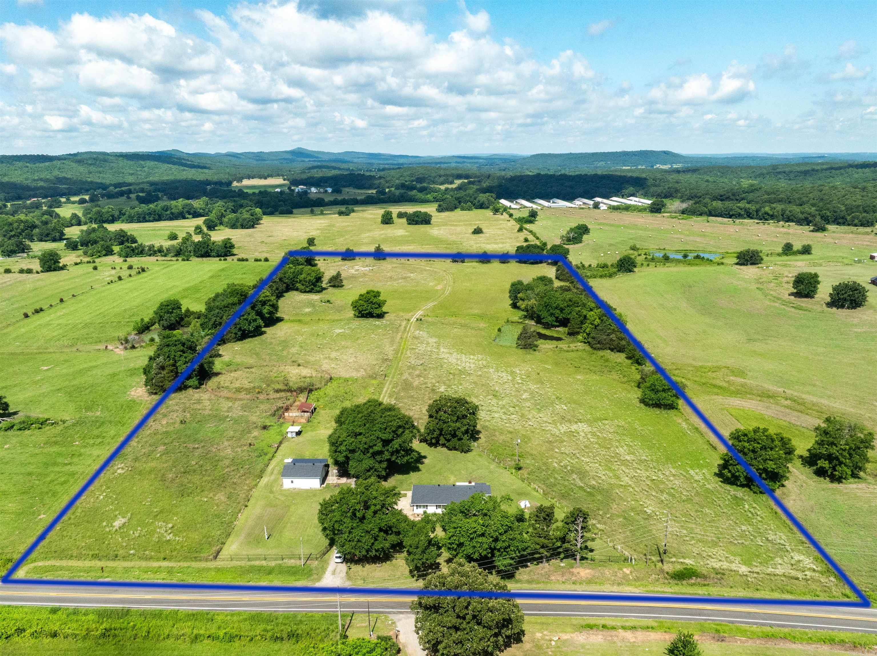 19025 Highway 41  Magazine, AR