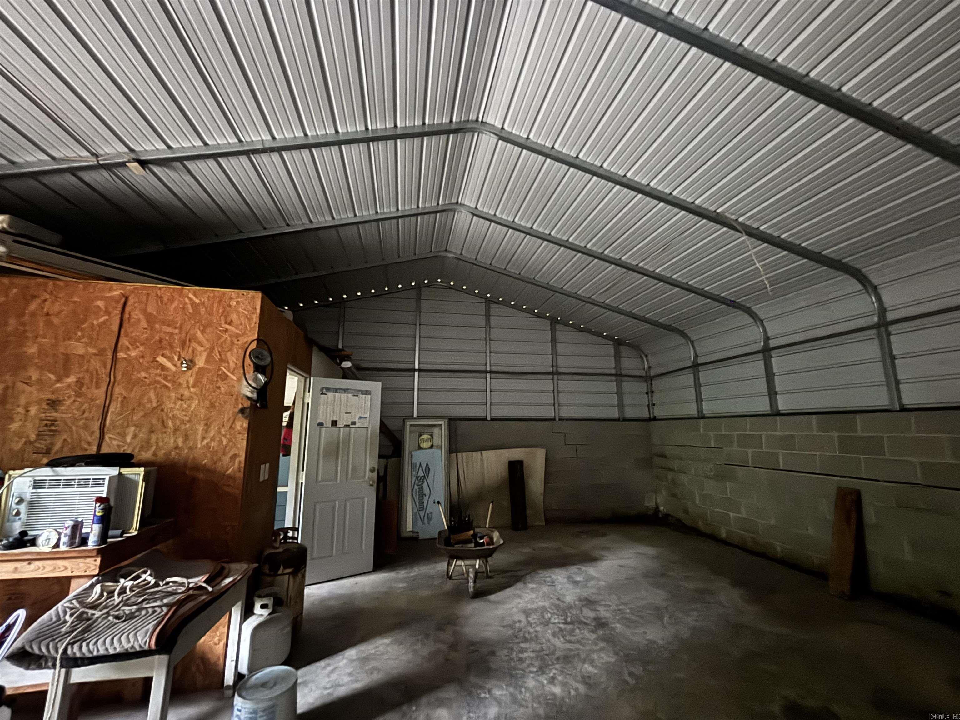124 Bluffs  Mountain View, AR