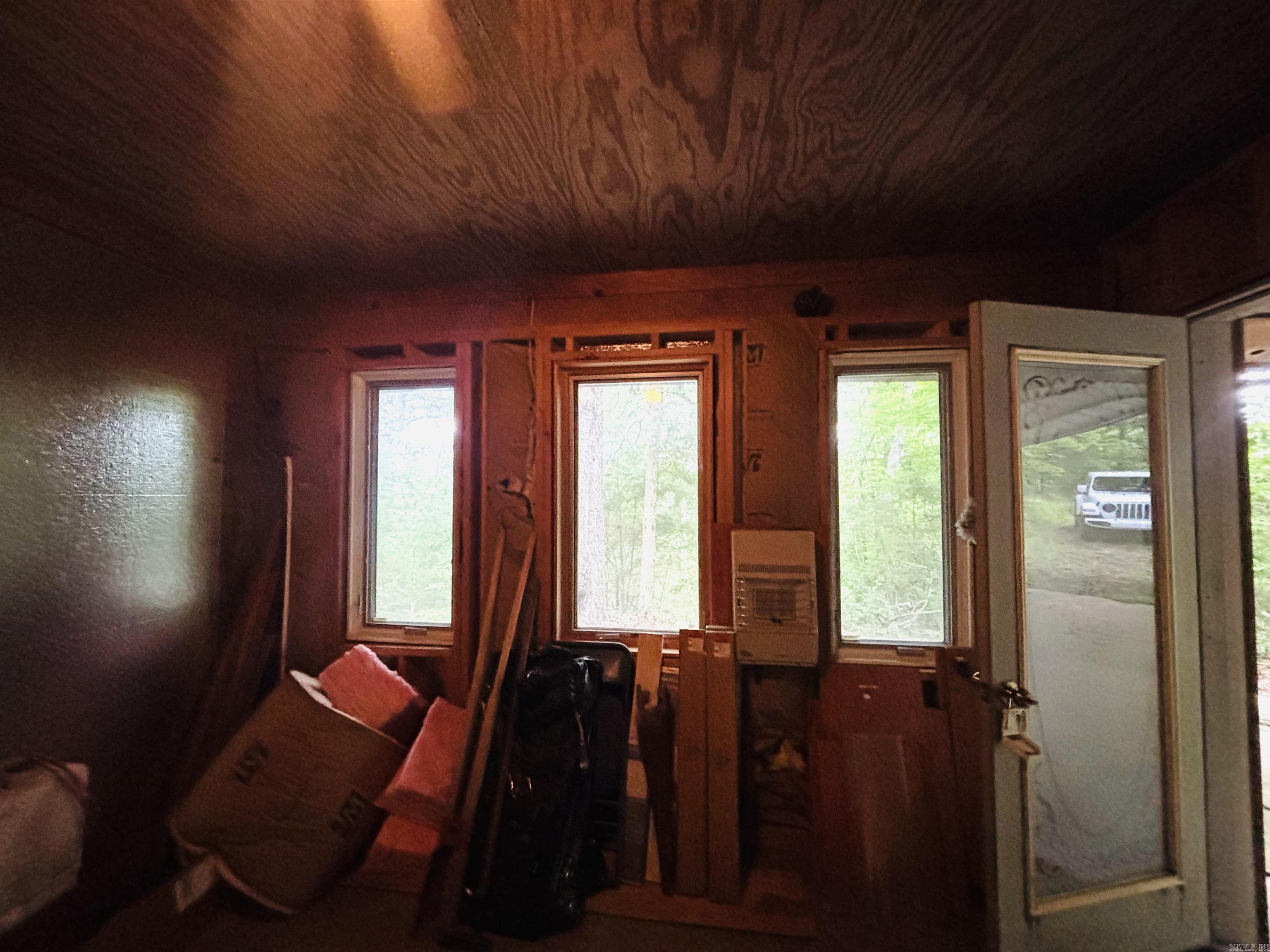 124 Bluffs  Mountain View, AR