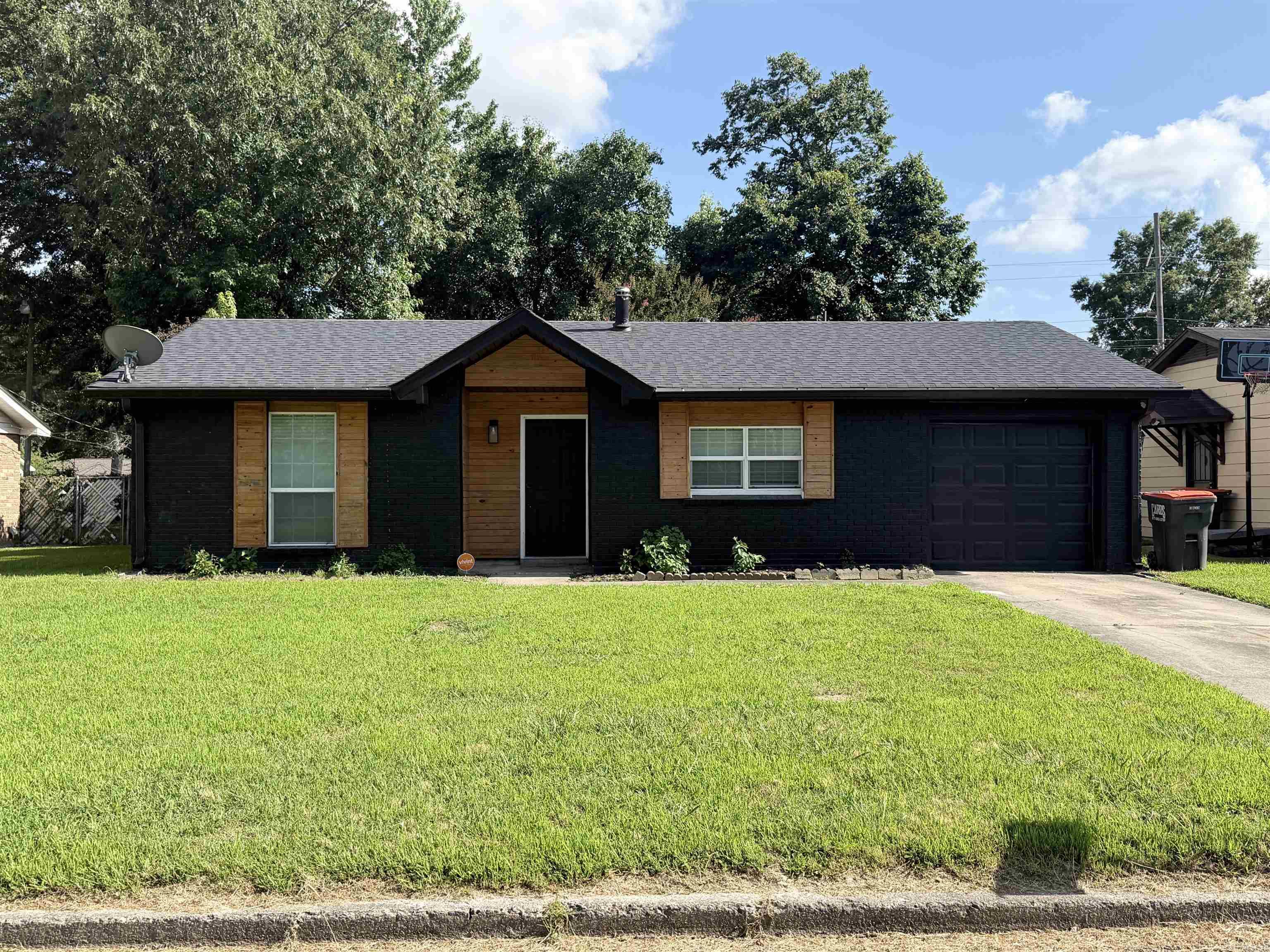 610 E 33rd  Pine Bluff, AR