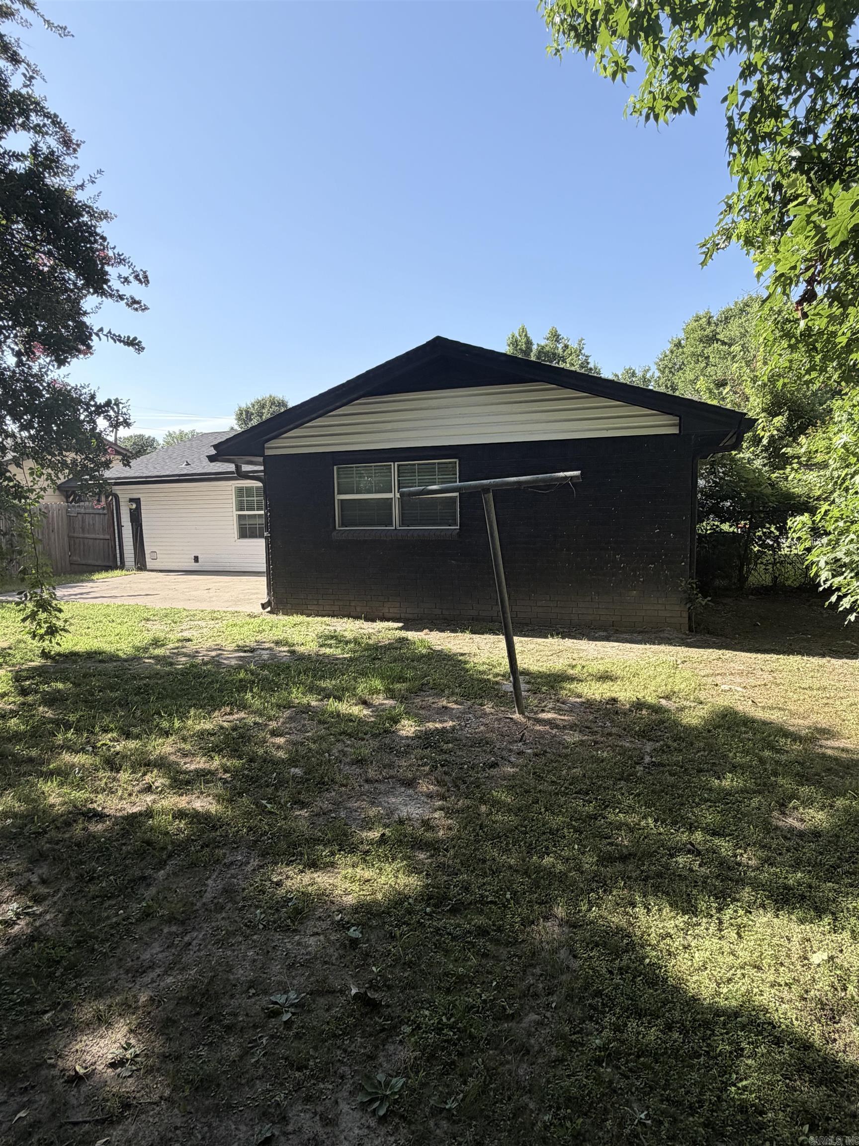 610 E 33rd  Pine Bluff, AR