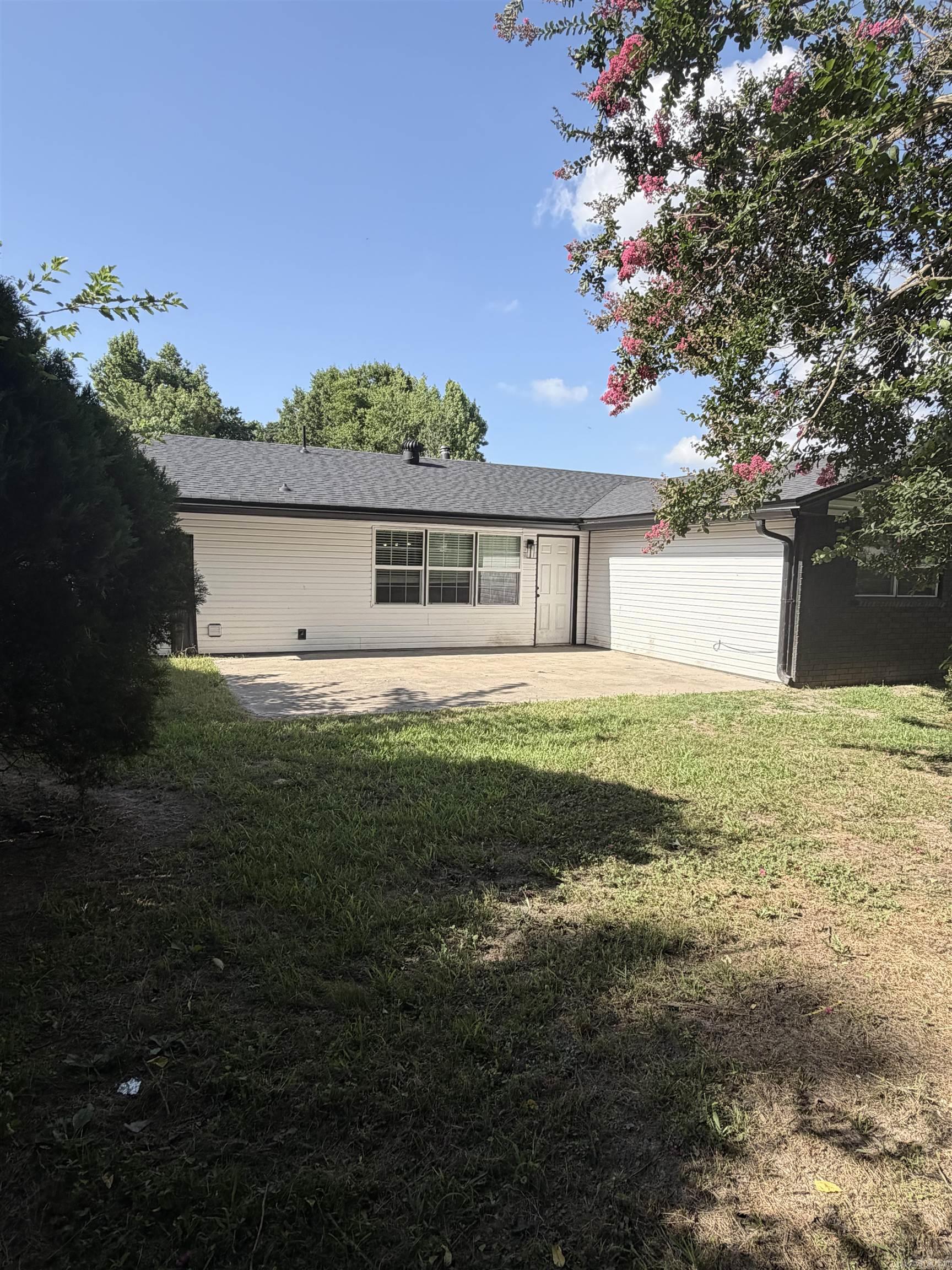 610 E 33rd  Pine Bluff, AR
