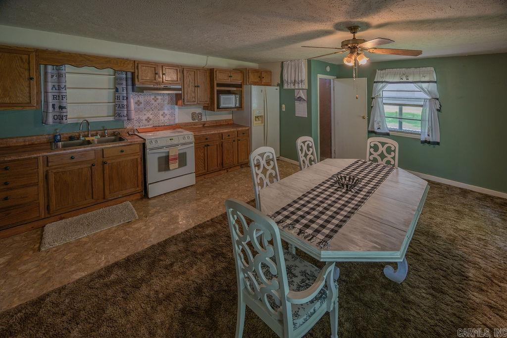 5779 HWY 16 West  Clinton, AR