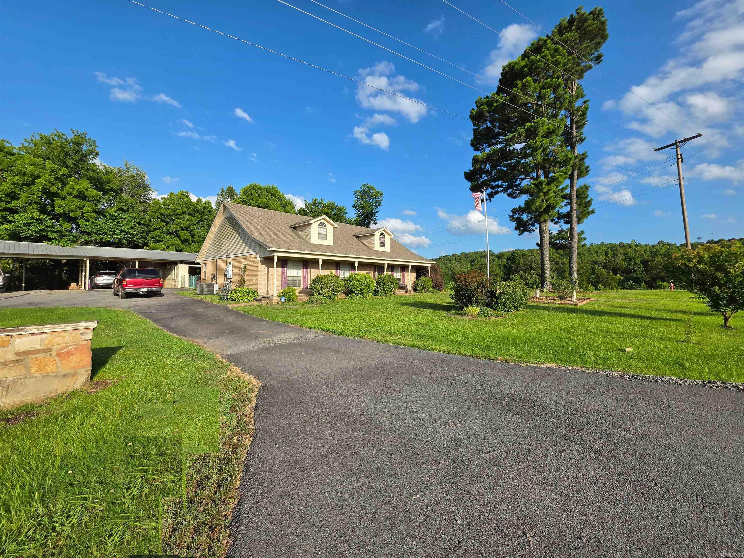 608 HWY 285 N  Damascus, AR