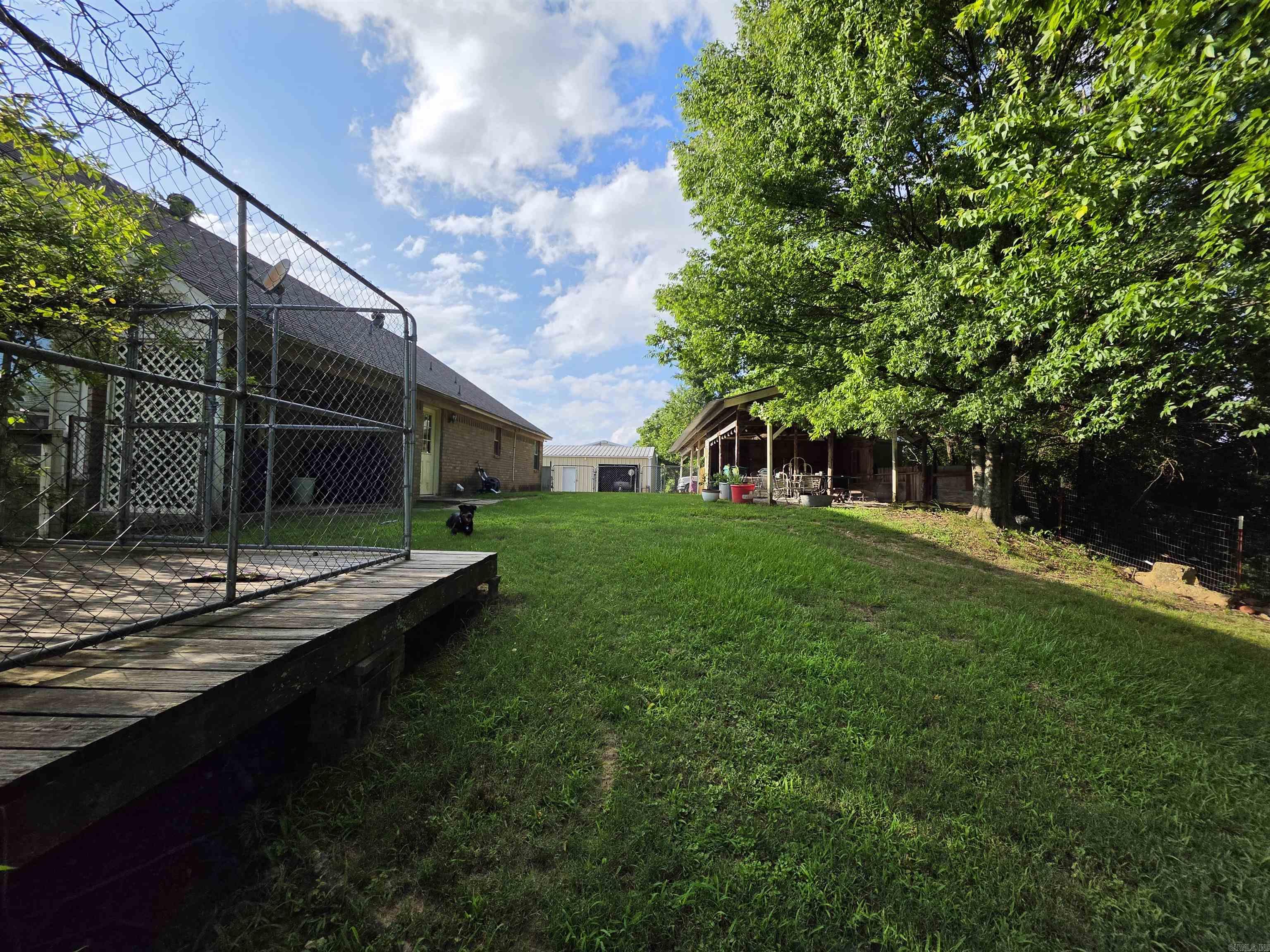 608 HWY 285 N  Damascus, AR