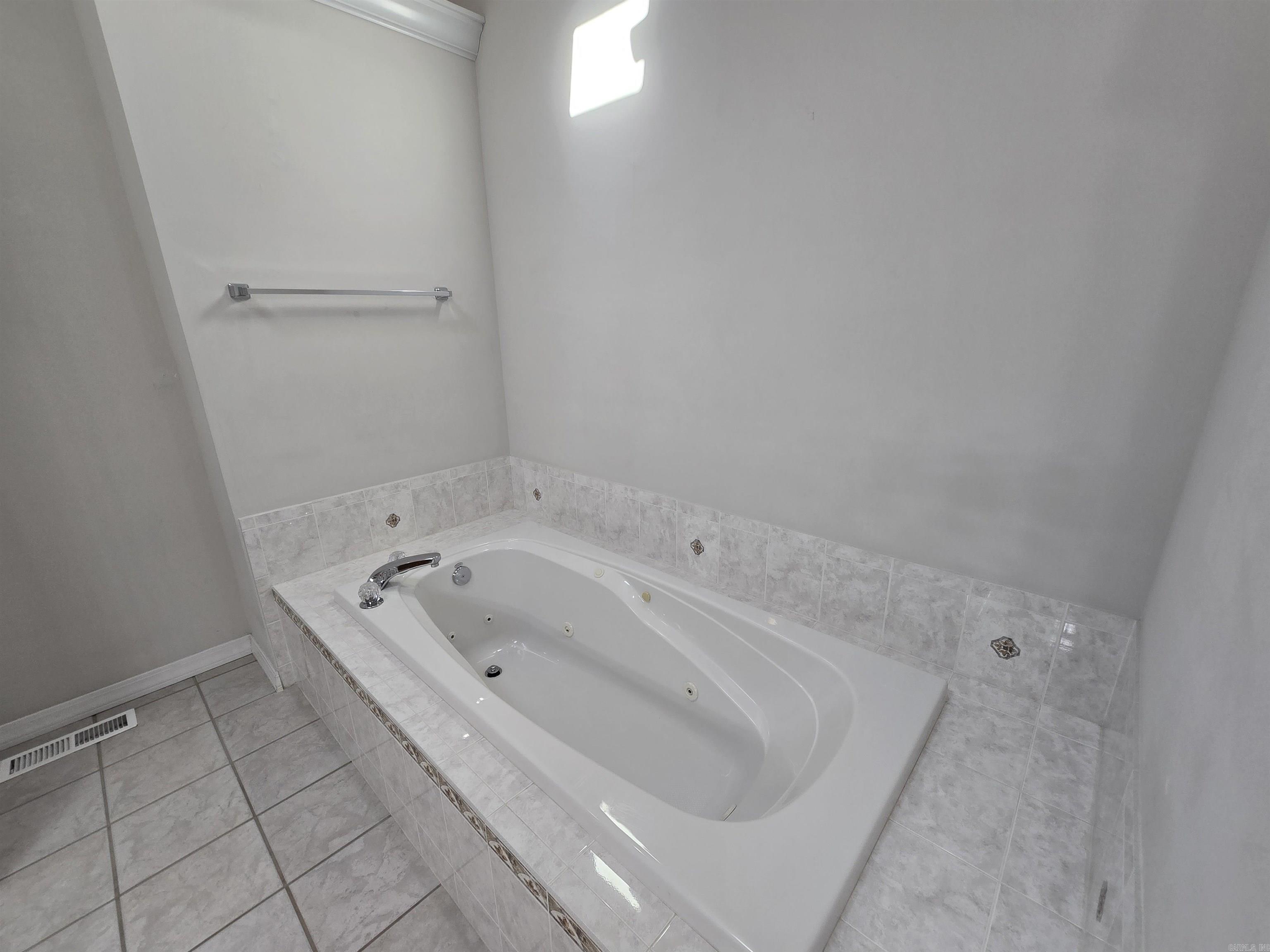 294 Holly Grove  Mountain Home, AR