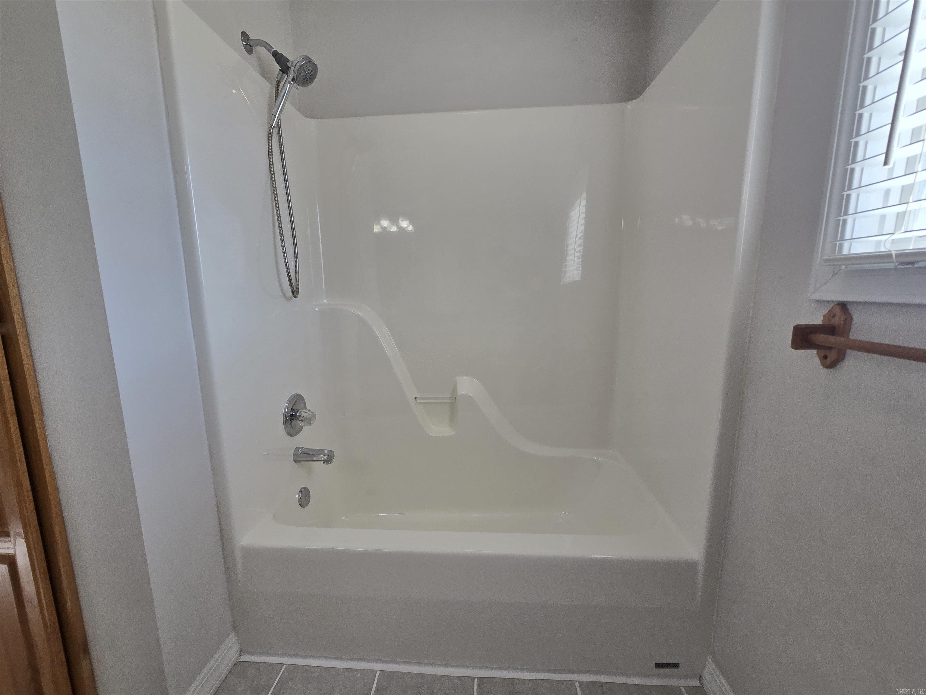 294 Holly Grove  Mountain Home, AR