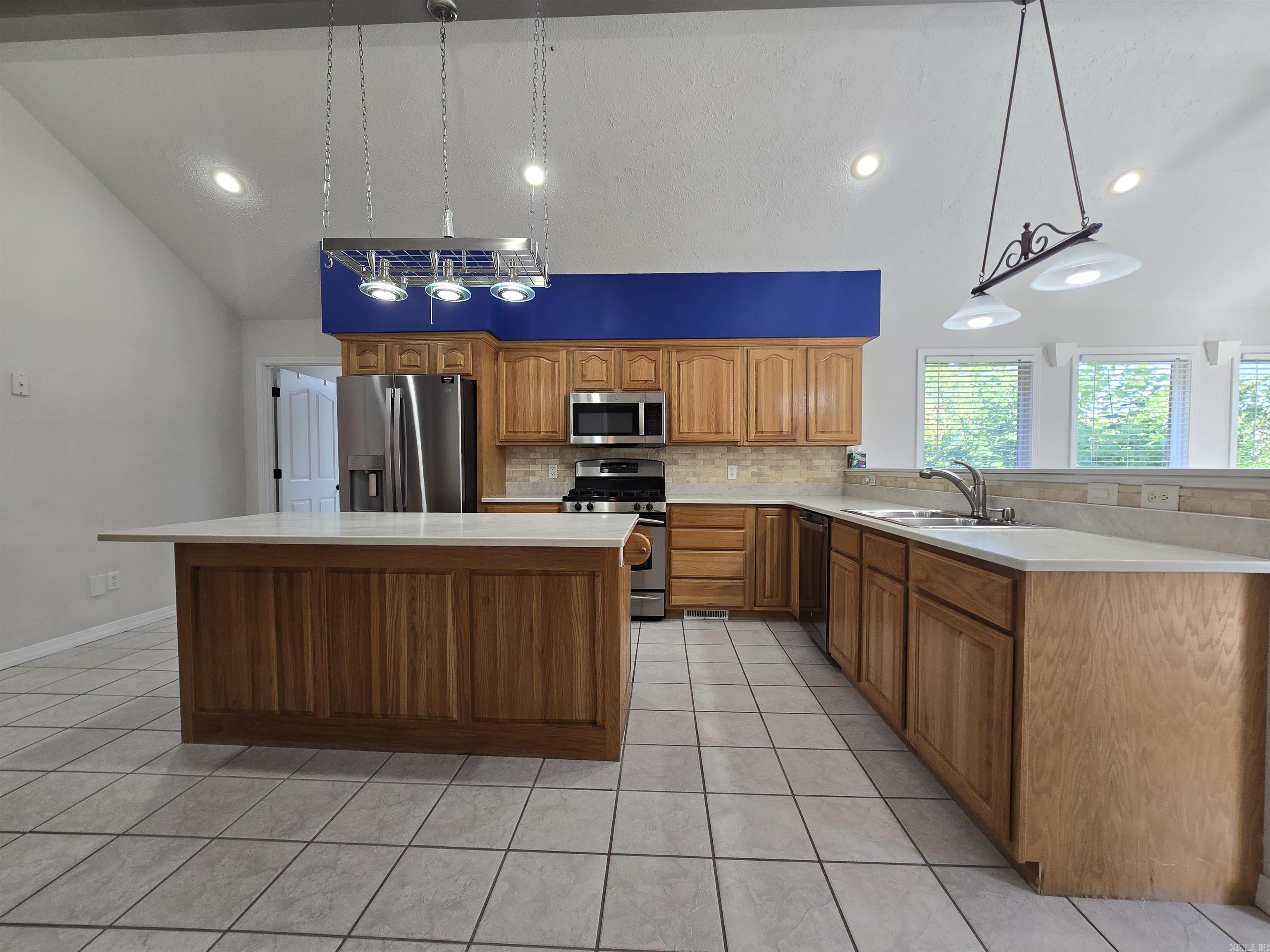 294 Holly Grove  Mountain Home, AR