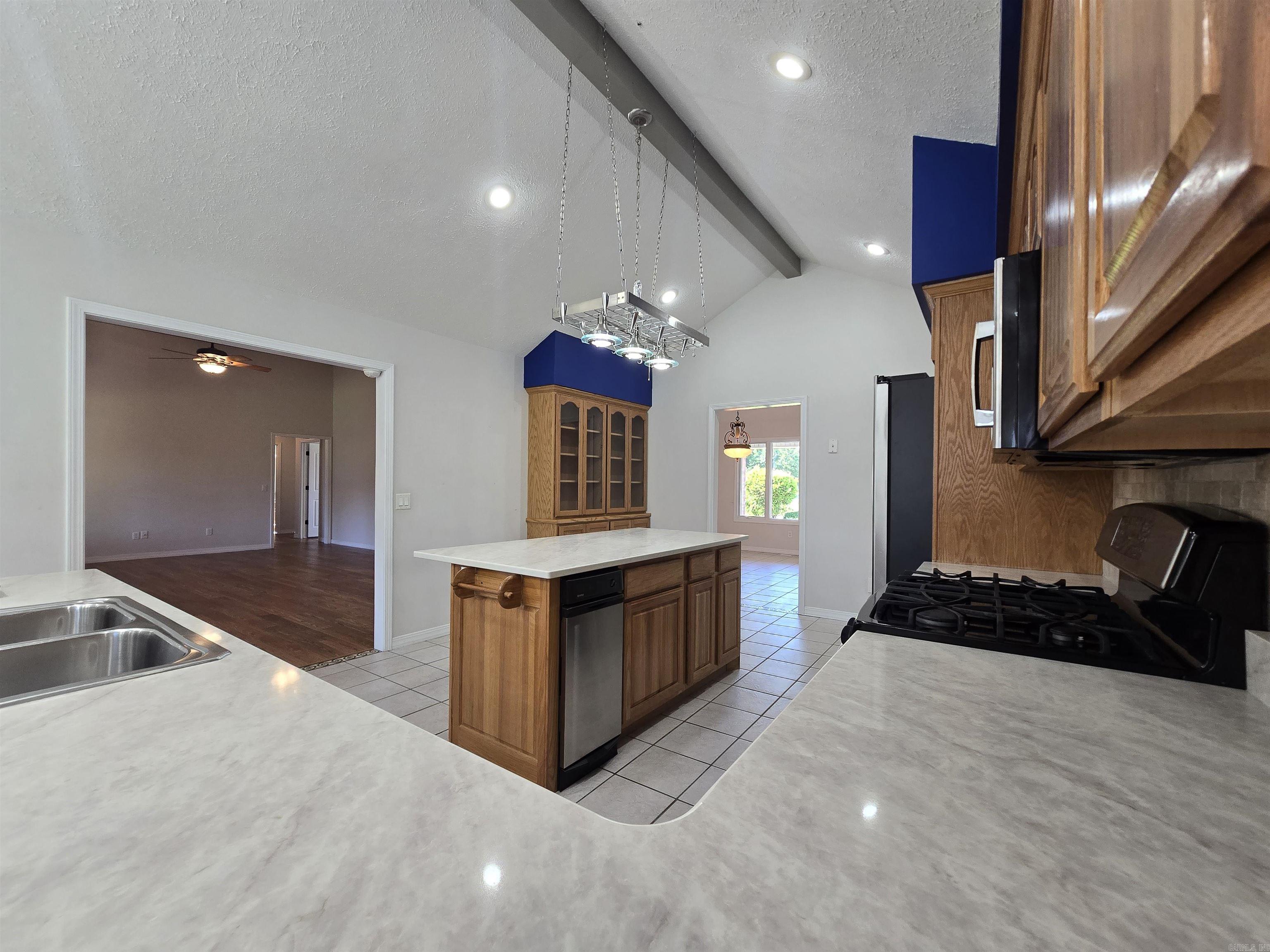 294 Holly Grove  Mountain Home, AR