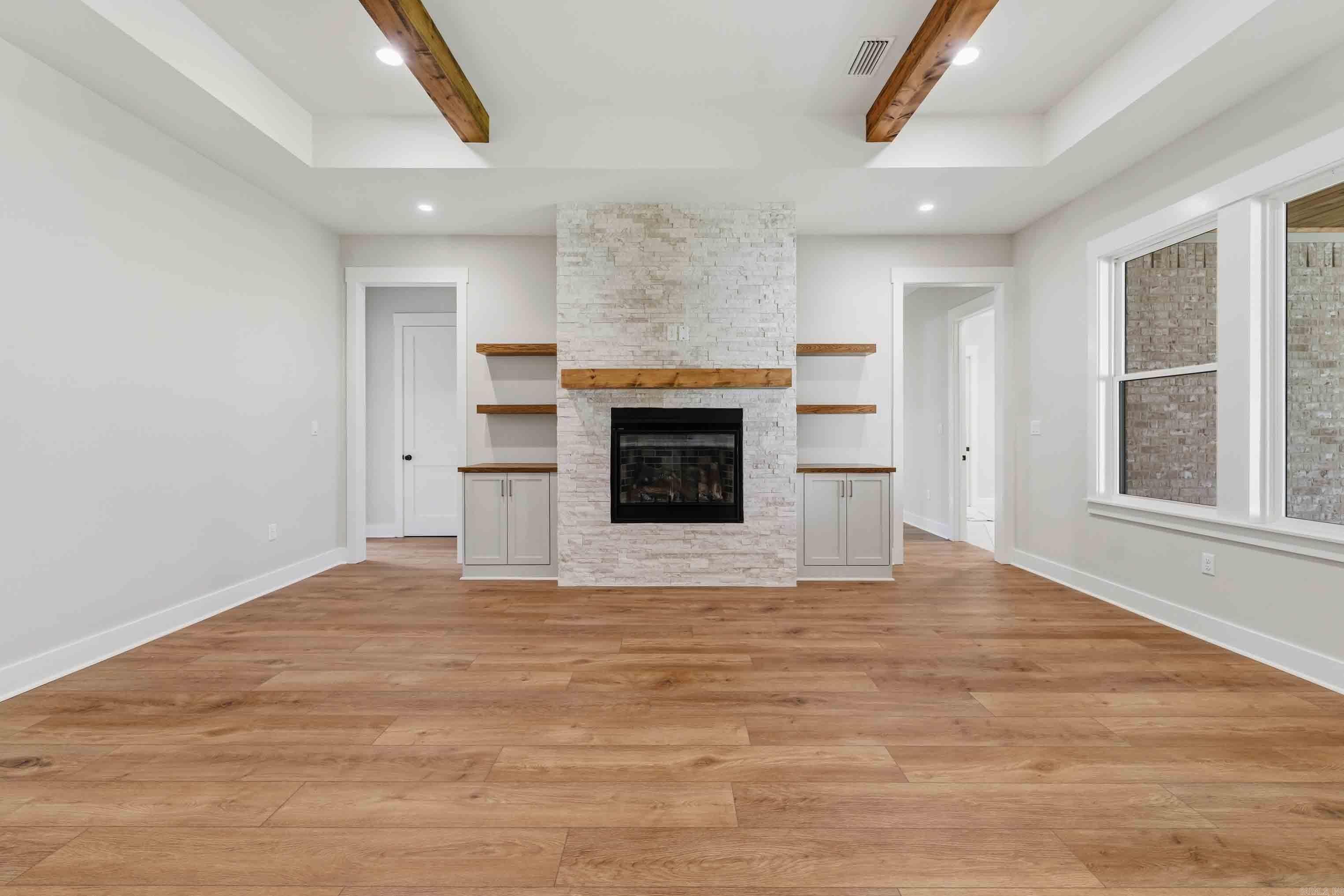 202 Shagbark Trail Maumelle, AR 72113
