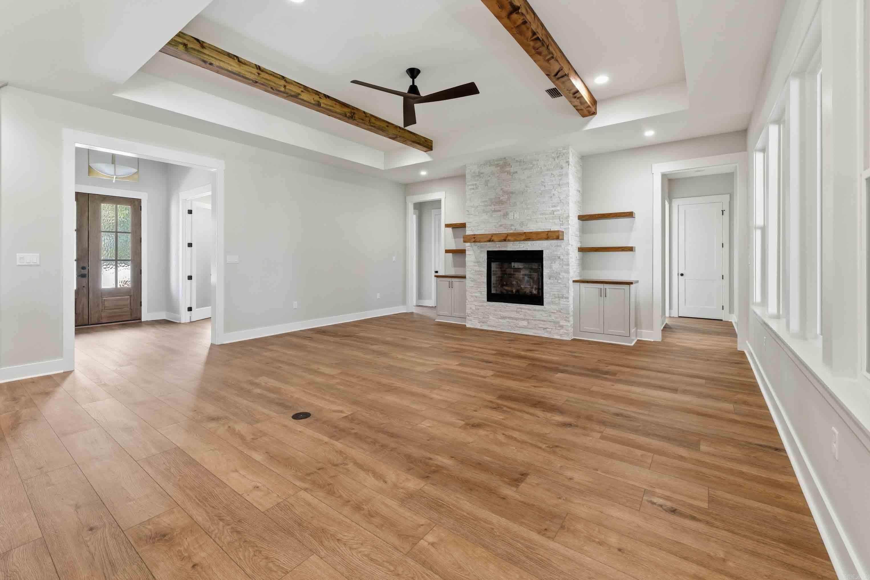 202 Shagbark Trail Maumelle, AR 72113