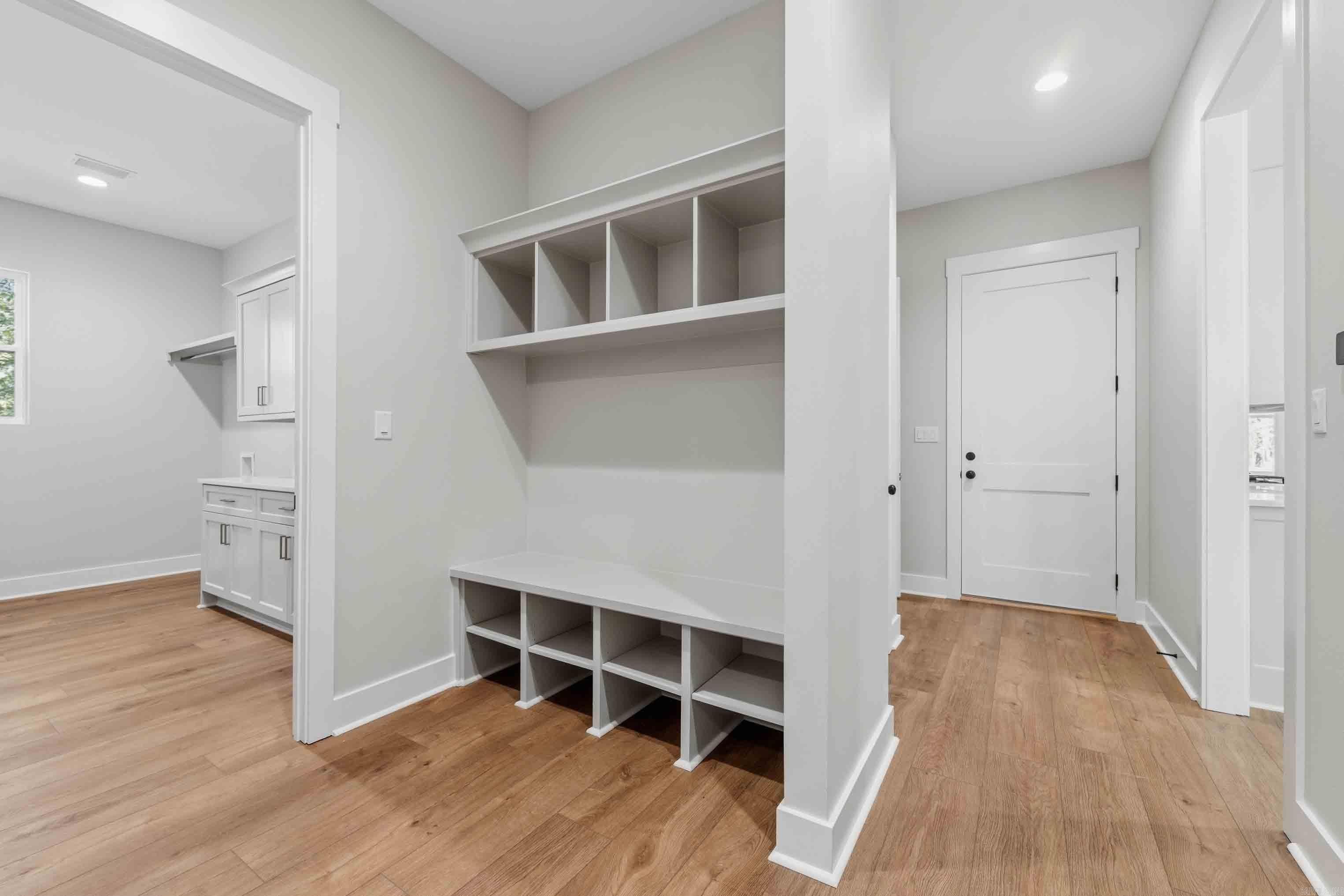 202 Shagbark Trail Maumelle, AR 72113