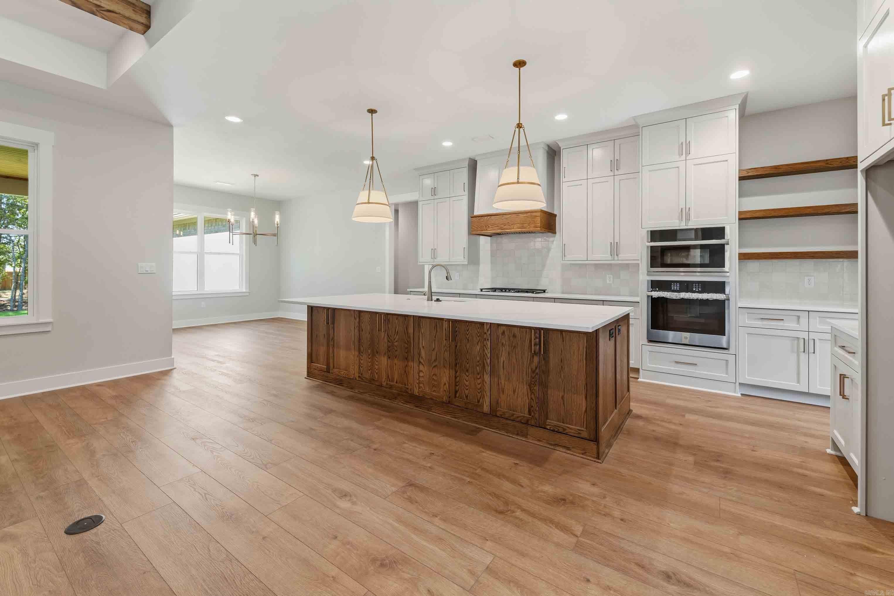 202 Shagbark Trail Maumelle, AR 72113
