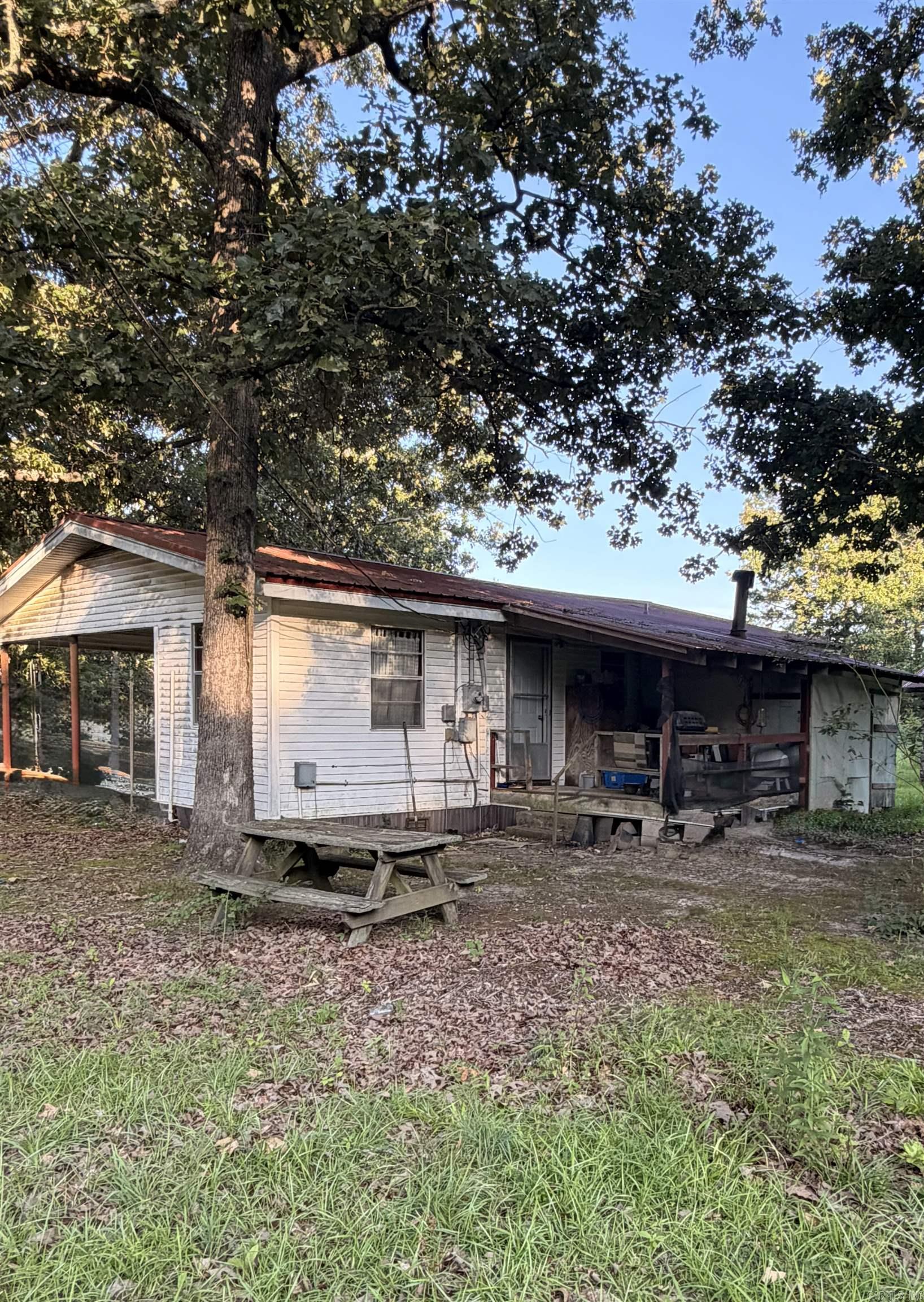 90 Red Oak  Rison, AR