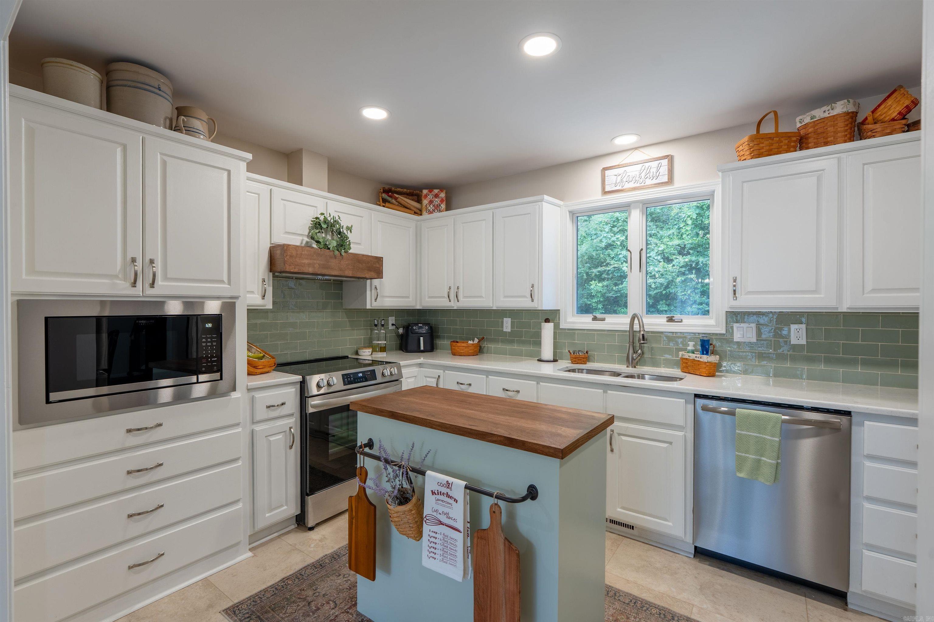 1021 Huntington  Heber Springs, AR