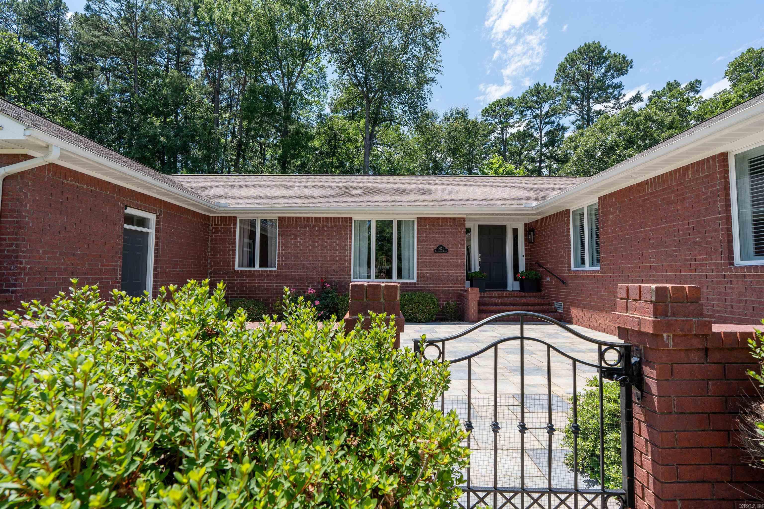 1021 Huntington  Heber Springs, AR