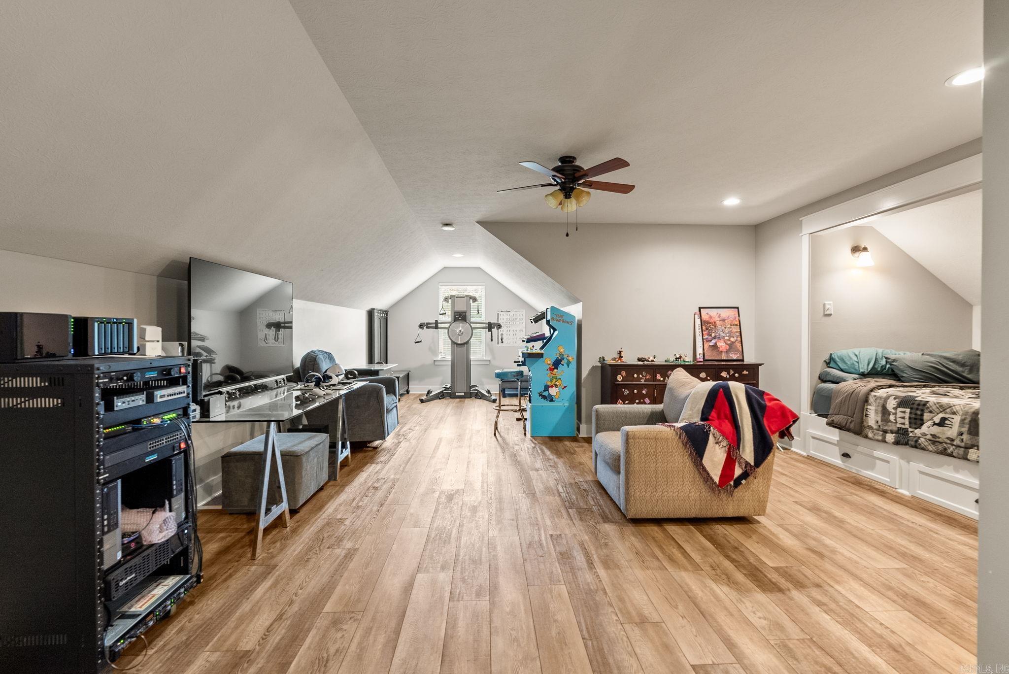 18 Brookeview Dr  Greenbrier, AR
